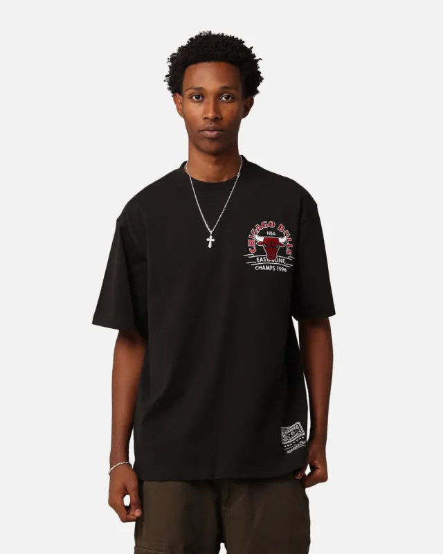 Mitchell & Ness Chicago Bulls Arch T-Shirt Faded Black sold by Culture Kings