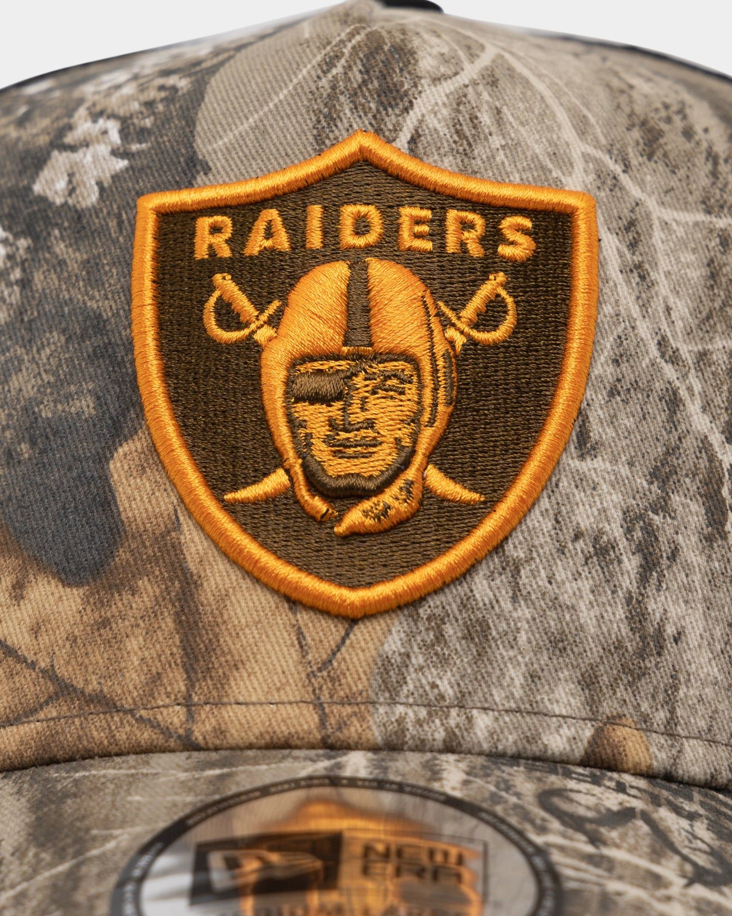 New Era Las Vegas Raiders 'Real Tree Twist' 9FORTY K-Frame Trucker Snapback Realtree Edge sold by Culture Kings product image thumbnail 5