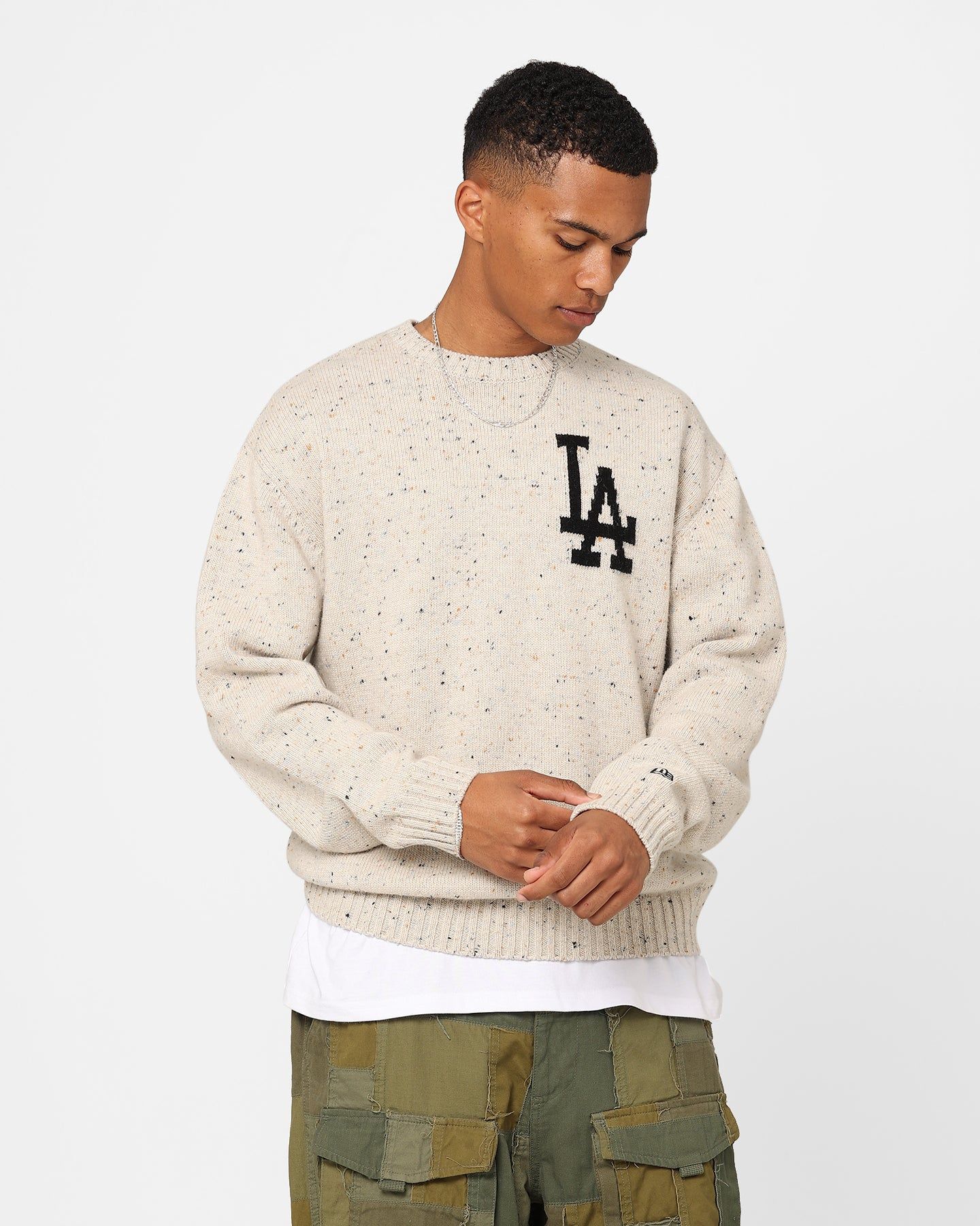 New Era Los Angeles Dodgers Oversized Knit Sweater Stone sold by Culture Kings