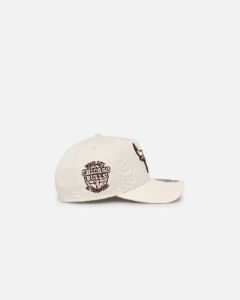 New Era Chicago Bulls 'Neapolitan Chrome' 9FORTY A-Frame Snapback Chrome/Pink Met sold by Culture Kings
