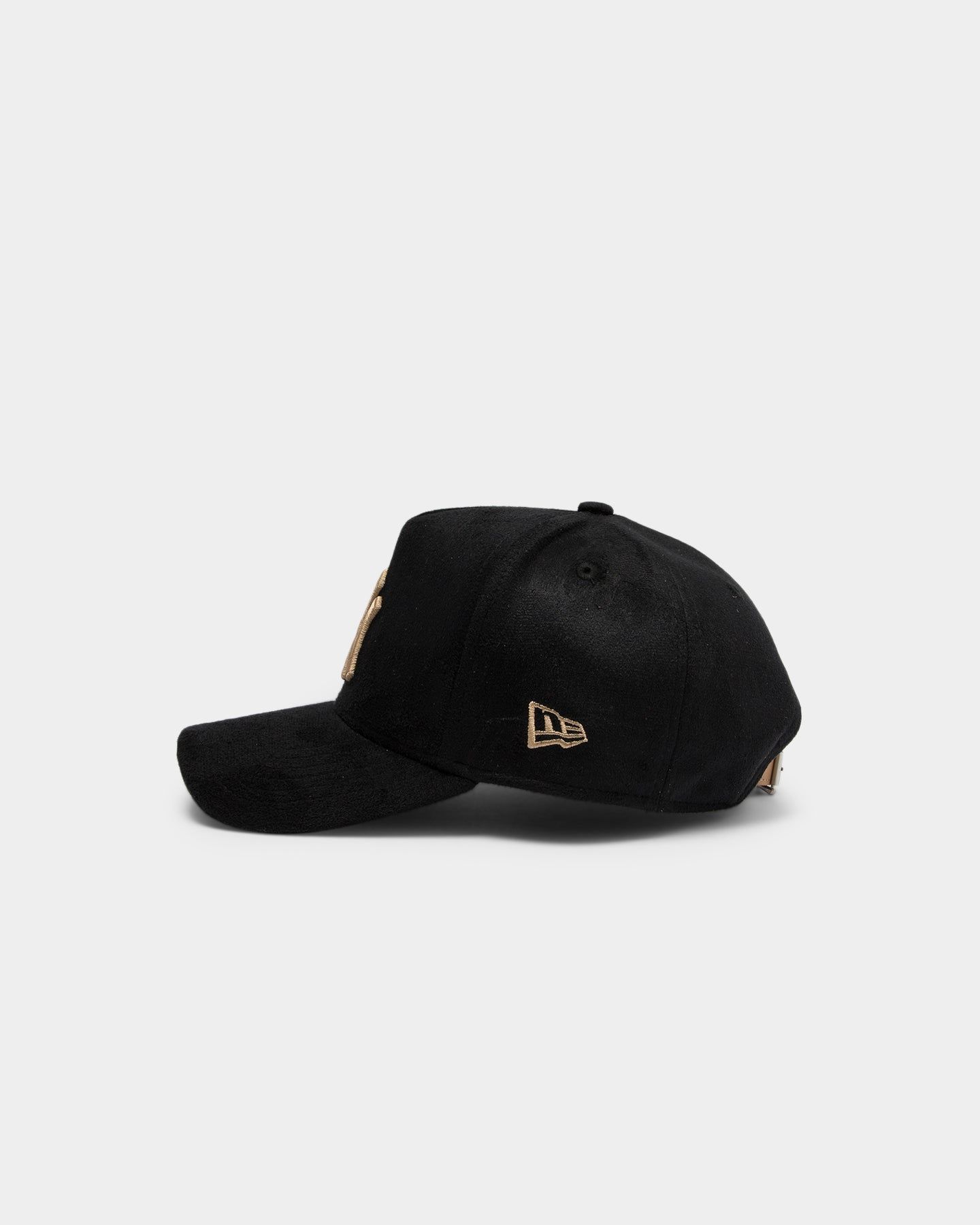 New Era New York Yankees 'Black/Tan Suede' 9FORTY K-Frame Strapback Black/Tan sold by Culture Kings product image thumbnail 5