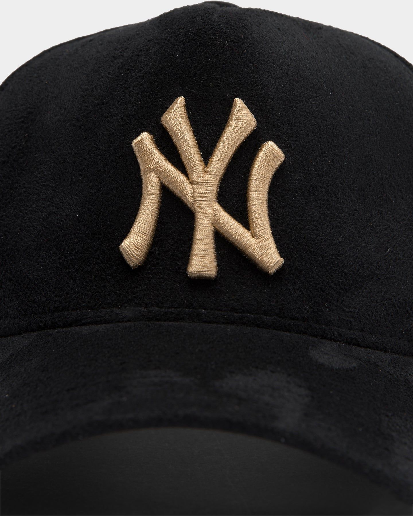 New Era New York Yankees 'Black/Tan Suede' 9FORTY K-Frame Strapback Black/Tan sold by Culture Kings product image thumbnail 6