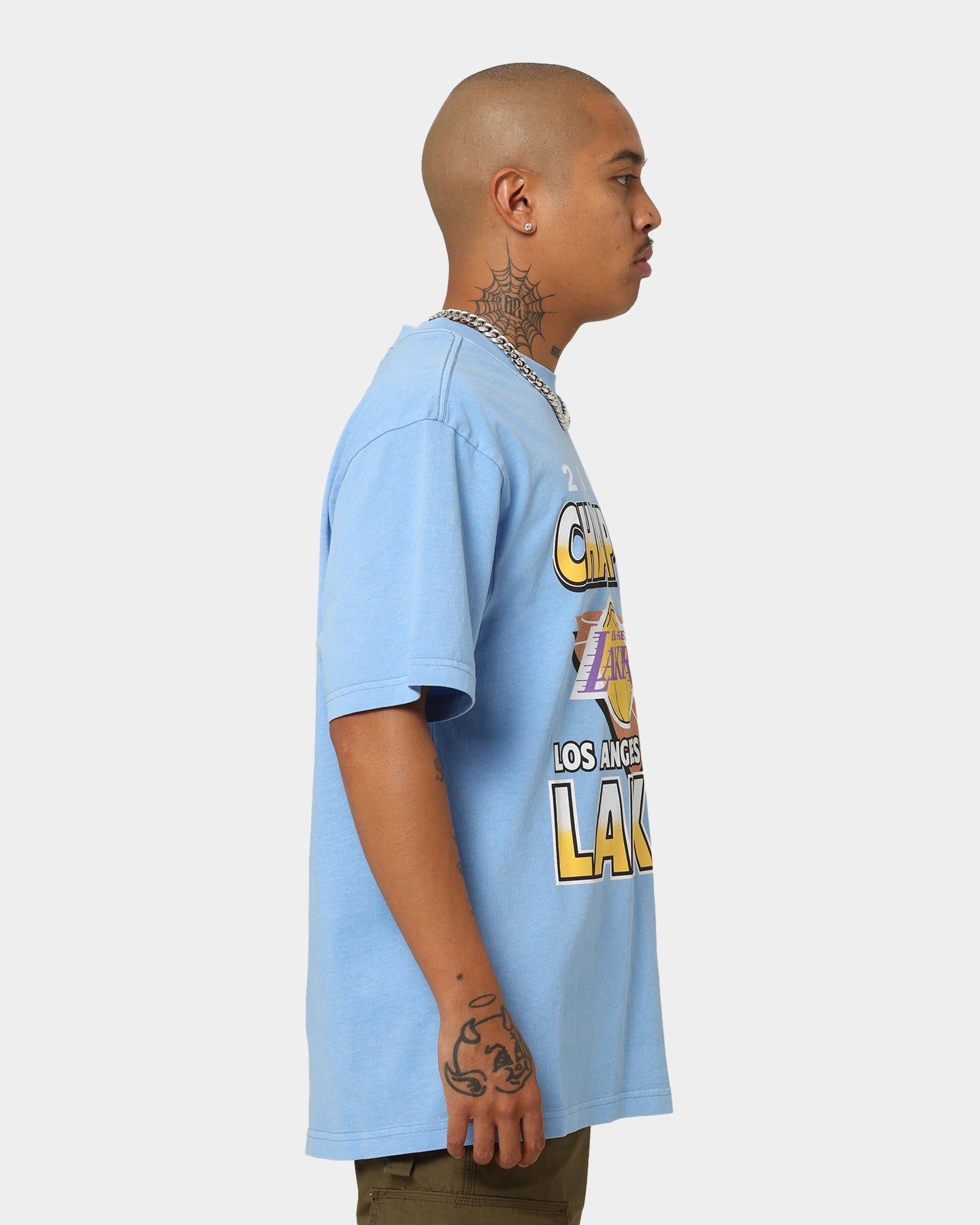 Mitchell & Ness Los Angeles Lakers On Court T-Shirt Blue sold by Culture Kings product image thumbnail 5