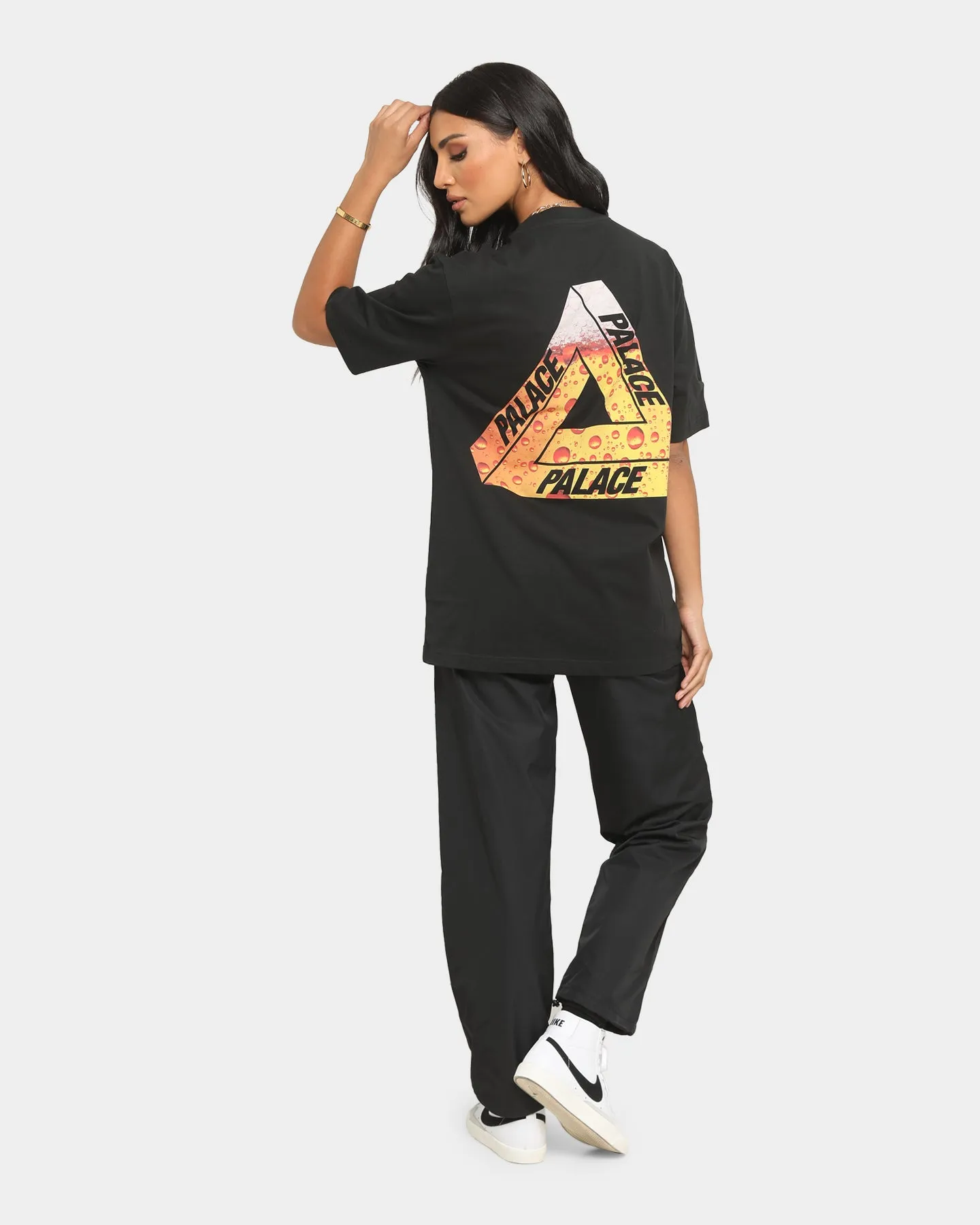 Carré Hooper Oversized T-Shirt Off White sold by Culture Kings product image thumbnail 5