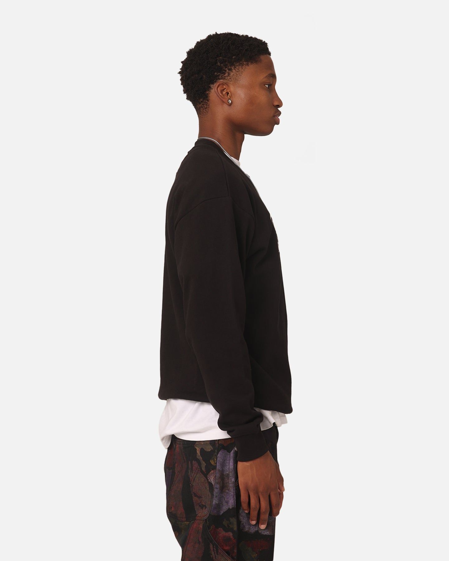 Market Contemporary Art Market Crewneck Black sold by Culture Kings product image thumbnail 5