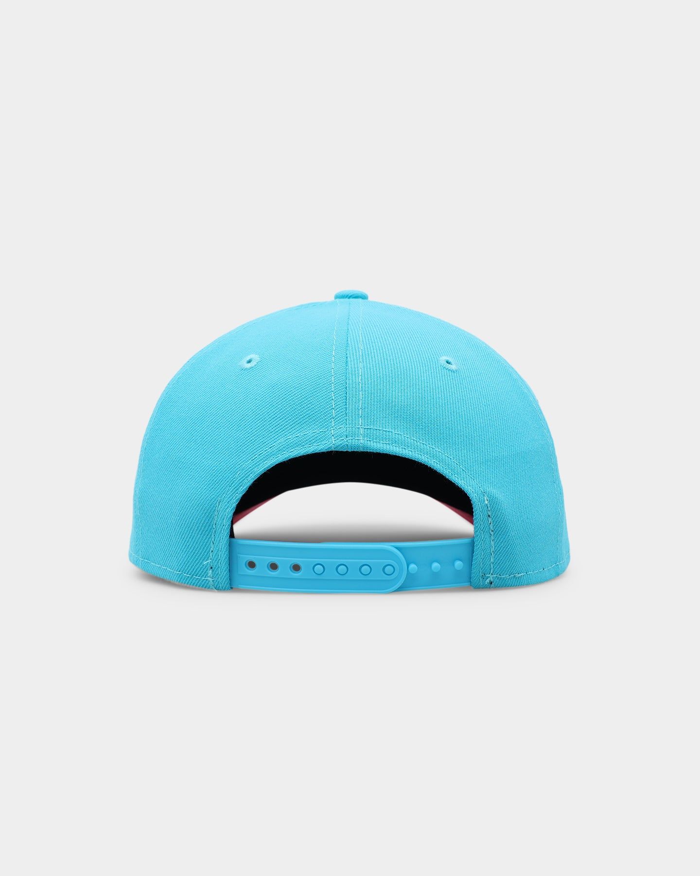 New Era Las Vegas Raiders 'Neon Vice' Script 9FORTY A-Frame Snapback Neon Blue sold by Culture Kings product image thumbnail 2