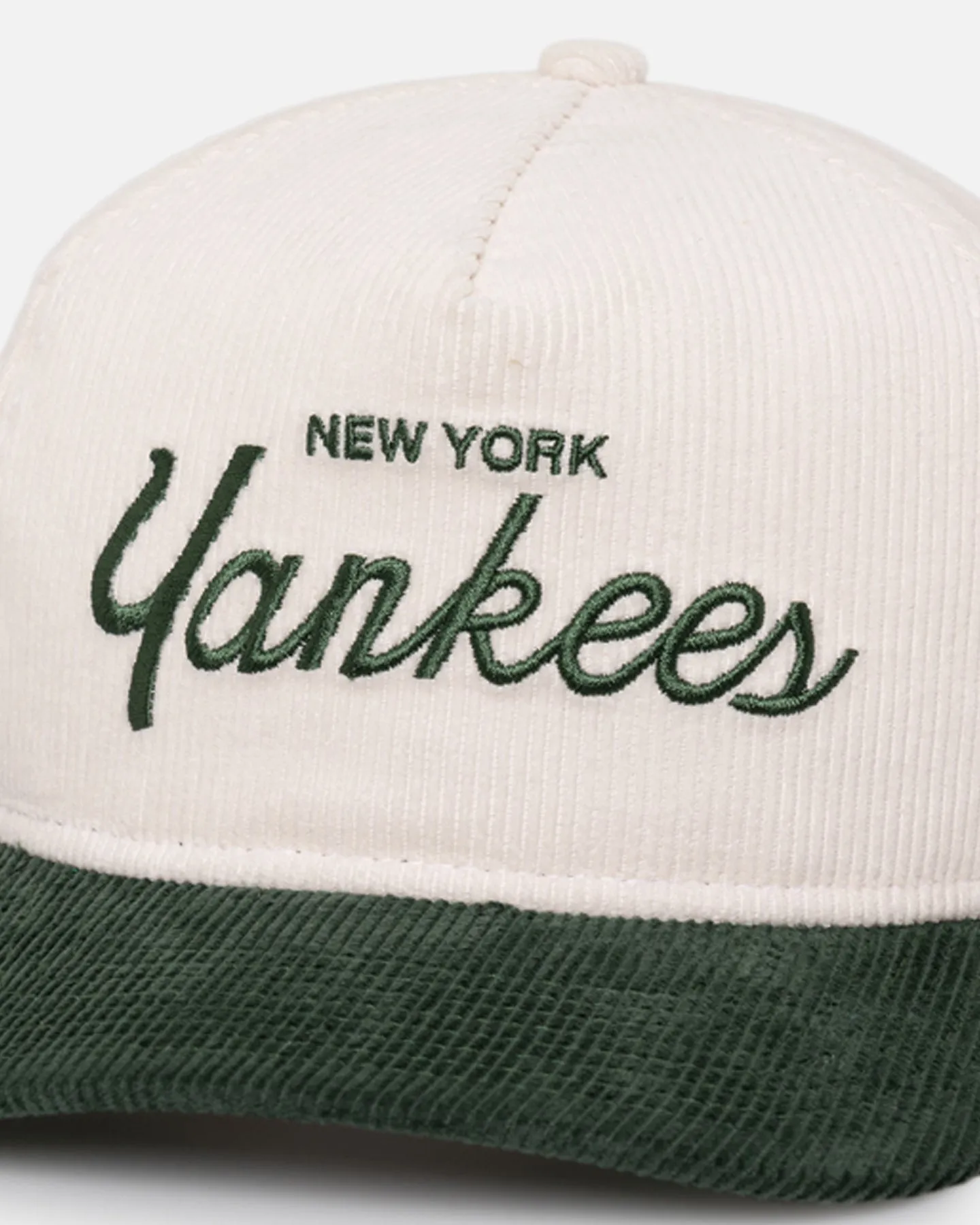 New Era New York Yankees 'Currency Corduroy' Golfer Pre-Curved Snapback Chrome White sold by Culture Kings product image thumbnail 2