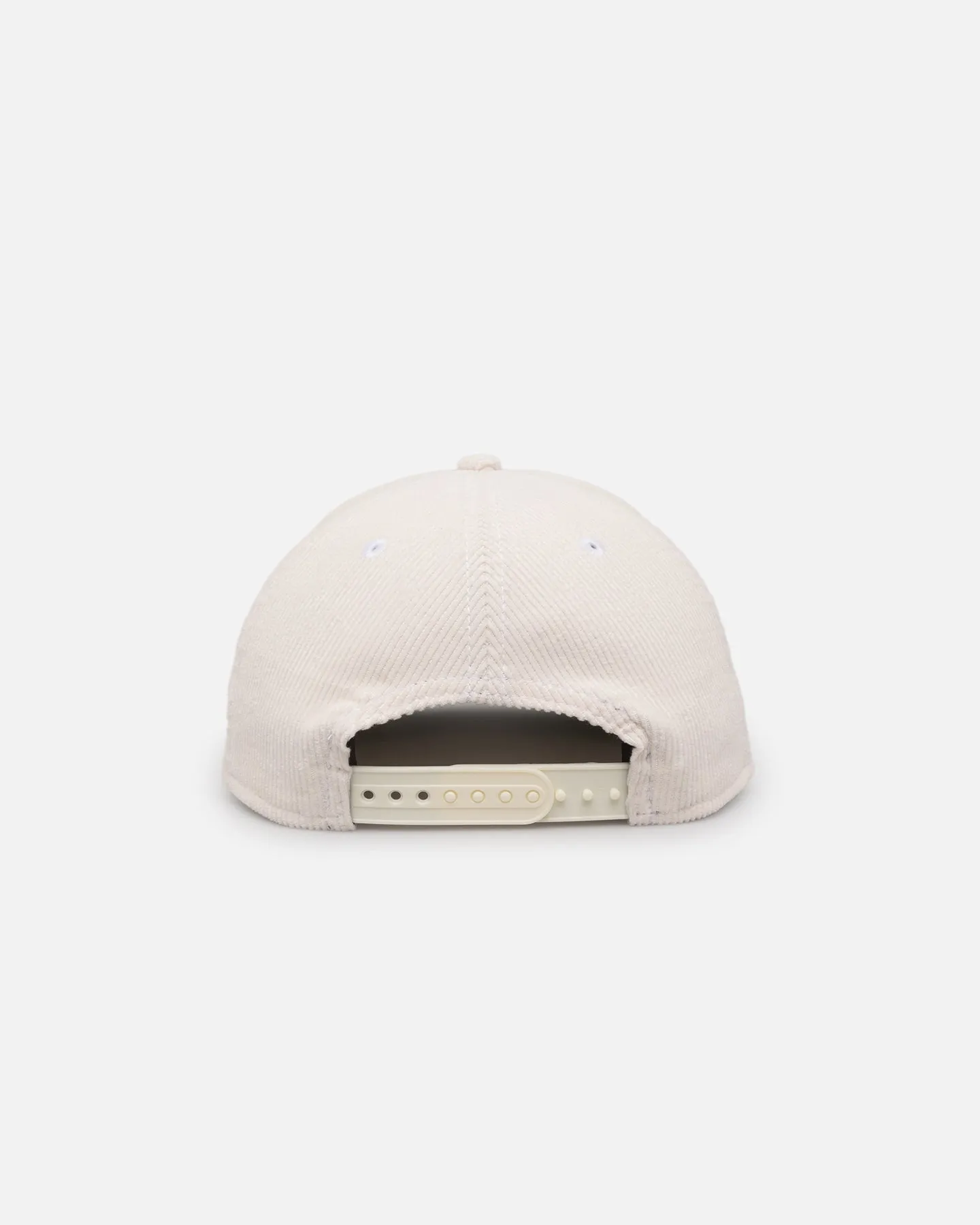 New Era New York Yankees 'Currency Corduroy' Golfer Pre-Curved Snapback Chrome White sold by Culture Kings product image thumbnail 3