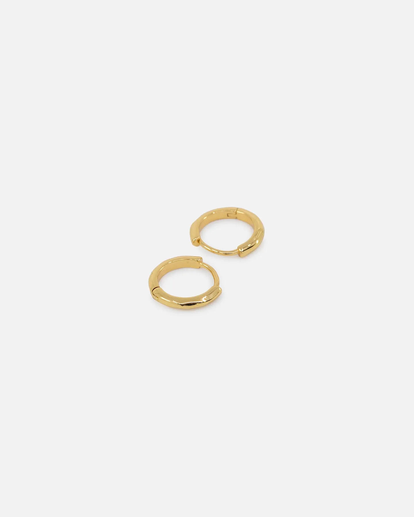 Saint Morta Classic Hoop Earring Gold sold by Culture Kings product image thumbnail 4