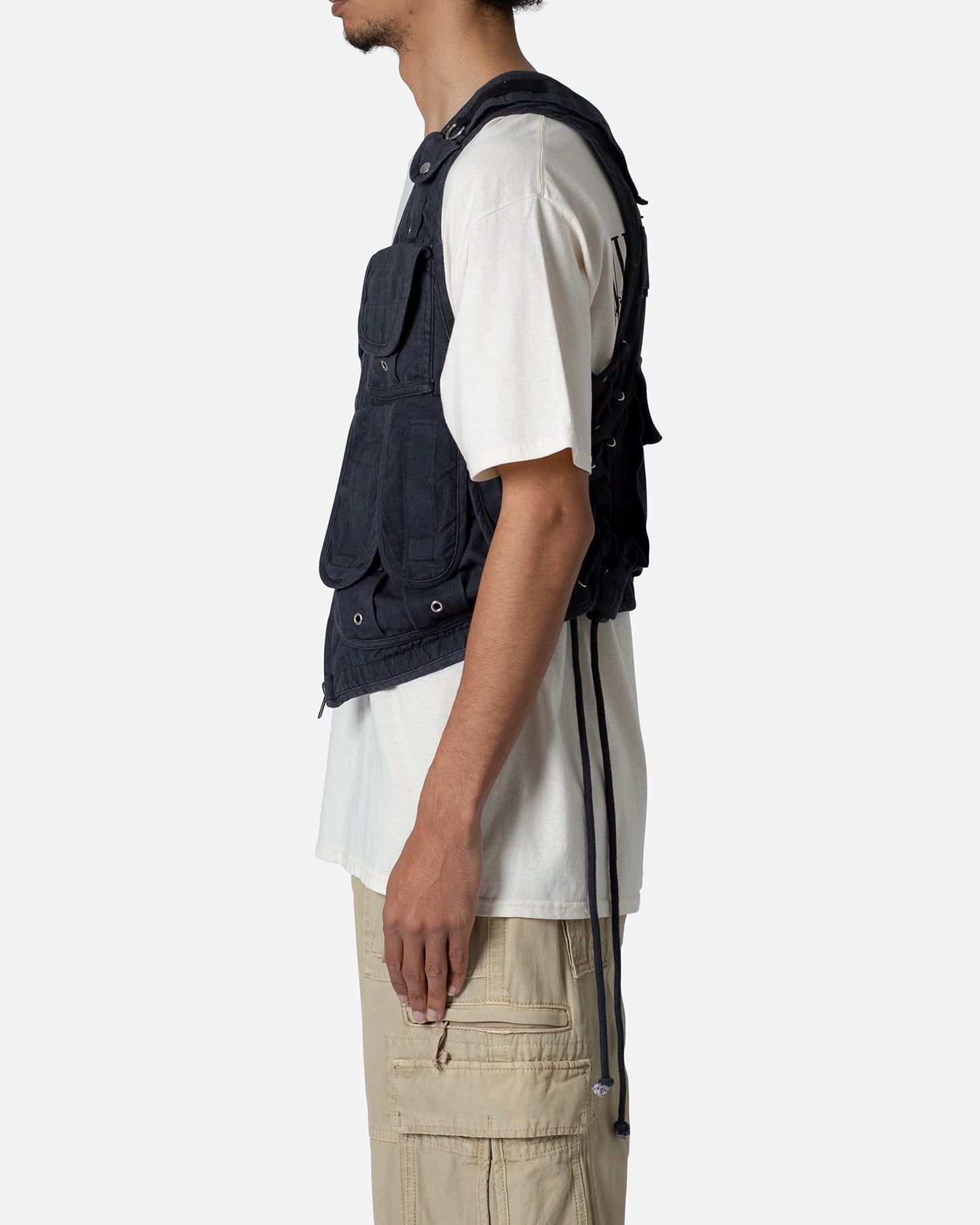 MNML Drawcord Utility Vest Black sold by Culture Kings product image thumbnail 3