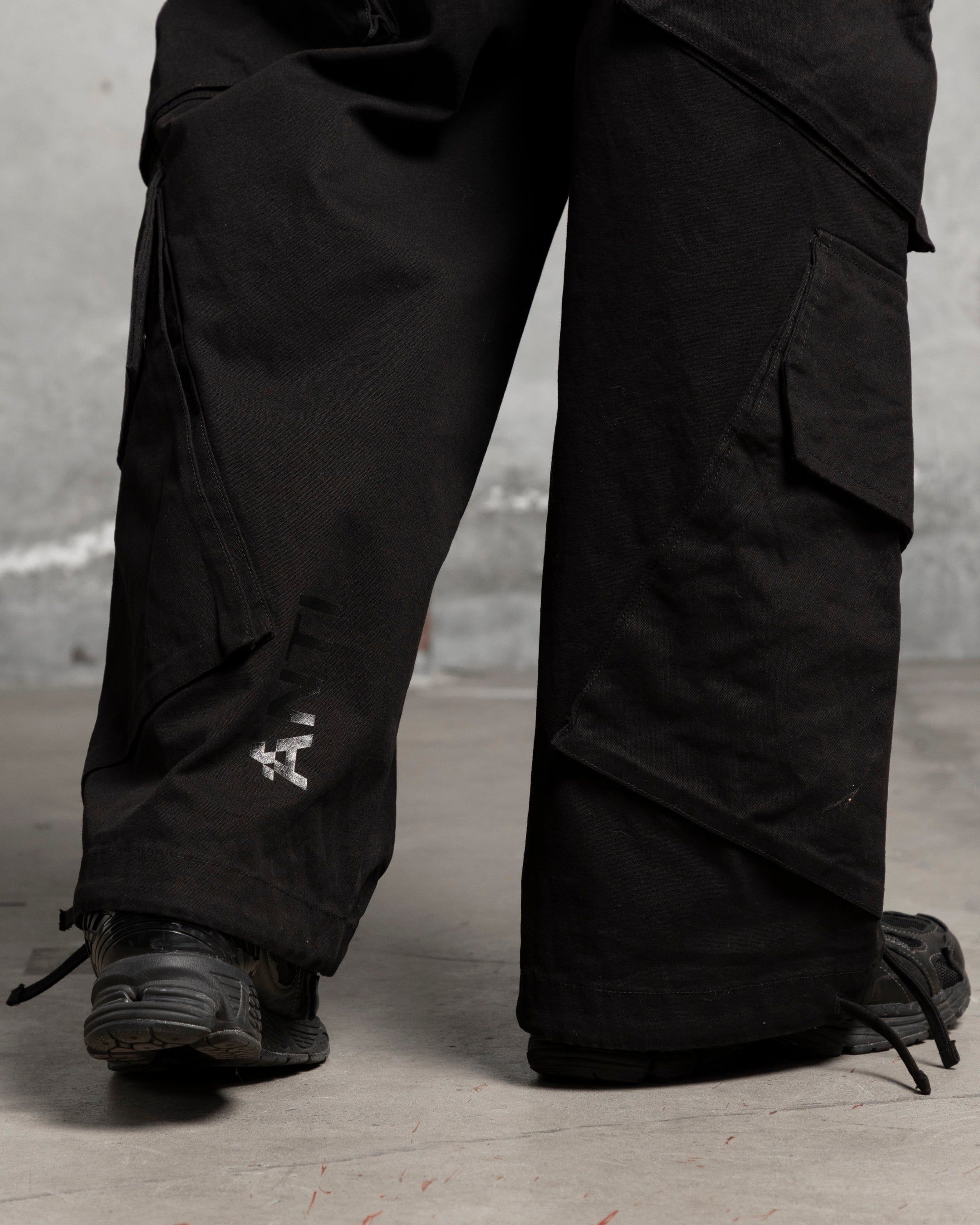 The Anti Order Hurtlocker Parachute Pants Black sold by Culture Kings product image thumbnail 4