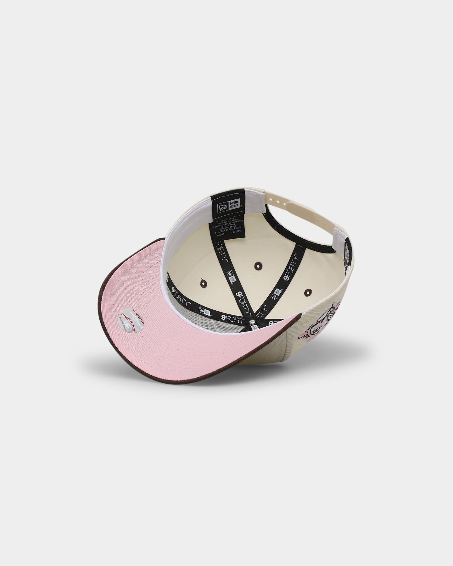 New Era New York Yankees 'Neapolitan Ice Cream' 9FORTY A-Frame Snapback Chrome White sold by Culture Kings product image thumbnail 6
