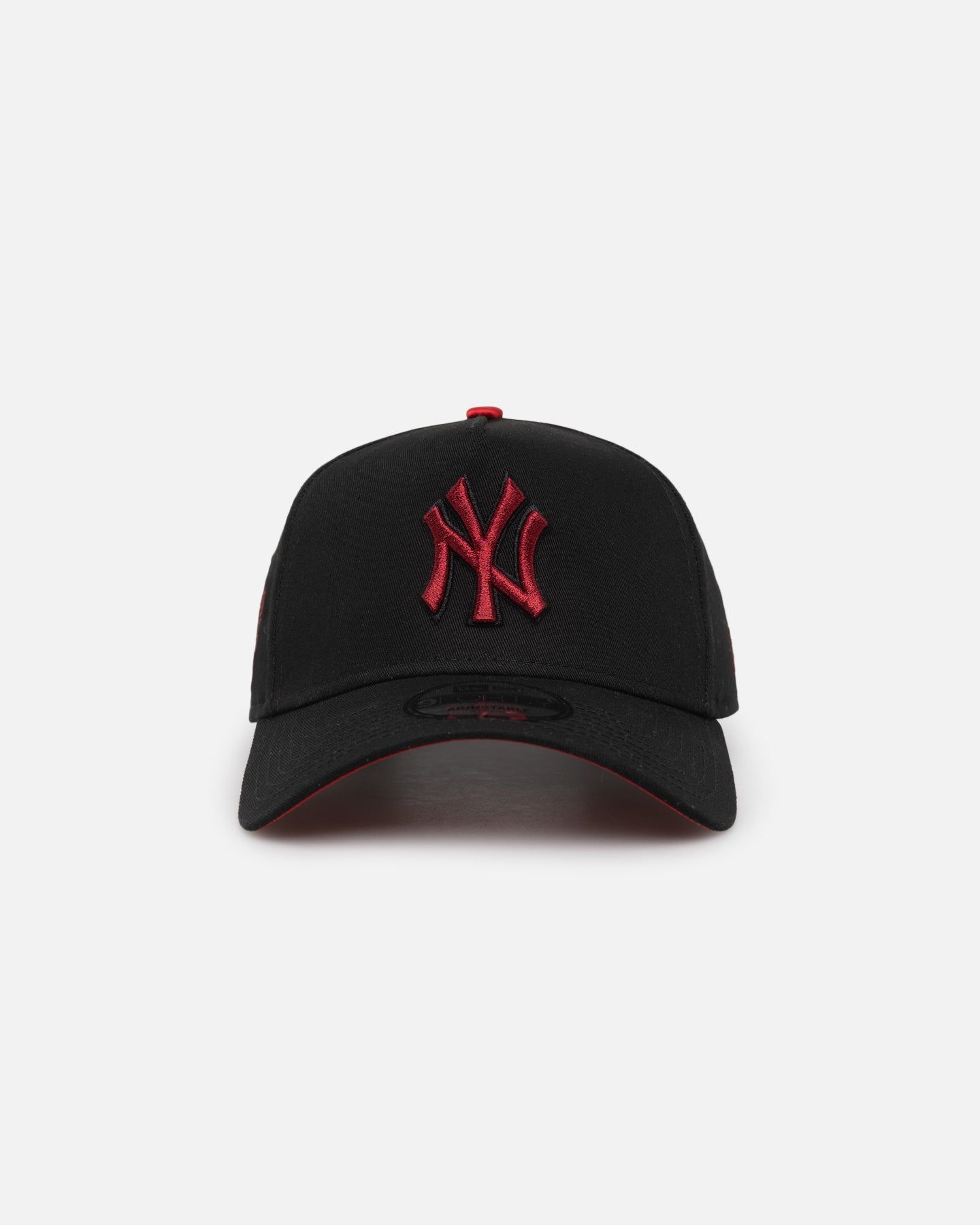 New Era New York Yankees 'Satin Scarlet' 9FORTY A-Frame Snapback Black/Scarlet sold by Culture Kings product image thumbnail 2