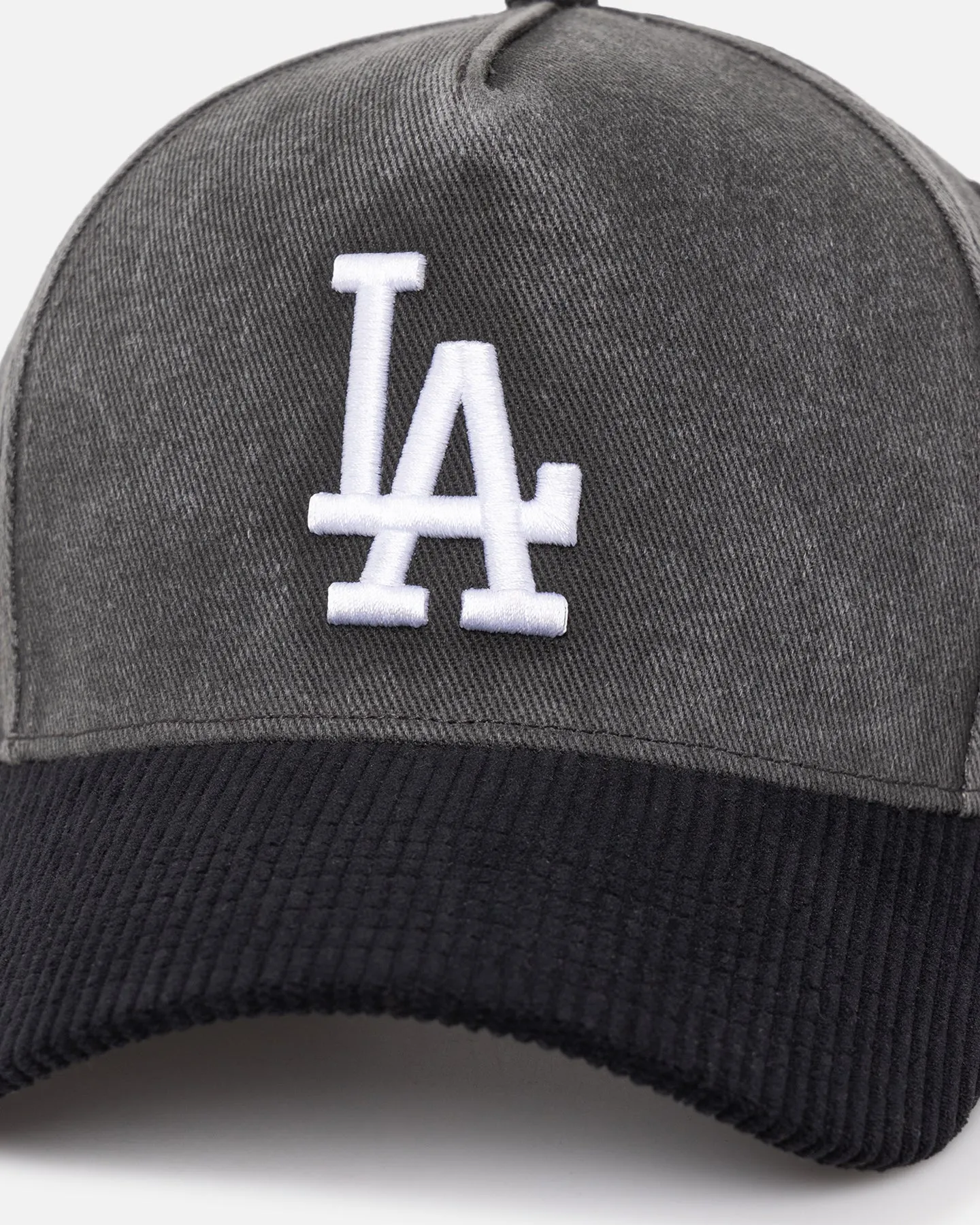 47 Brand Los Angeles Dodgers 'Apollo Corduroy' Offside DT Snapback Black sold by Culture Kings product image thumbnail 2