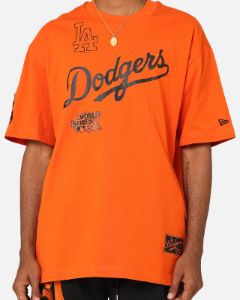 New Era Los Angeles Dodgers 'Scary Nights' Oversized T-Shirt Orange/Black sold by Culture Kings