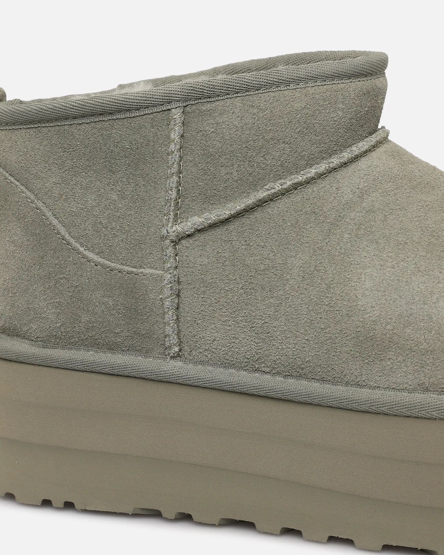 Ugg Boots Women's Classic Ultra Mini Platform Clover sold by Culture Kings product image thumbnail 5