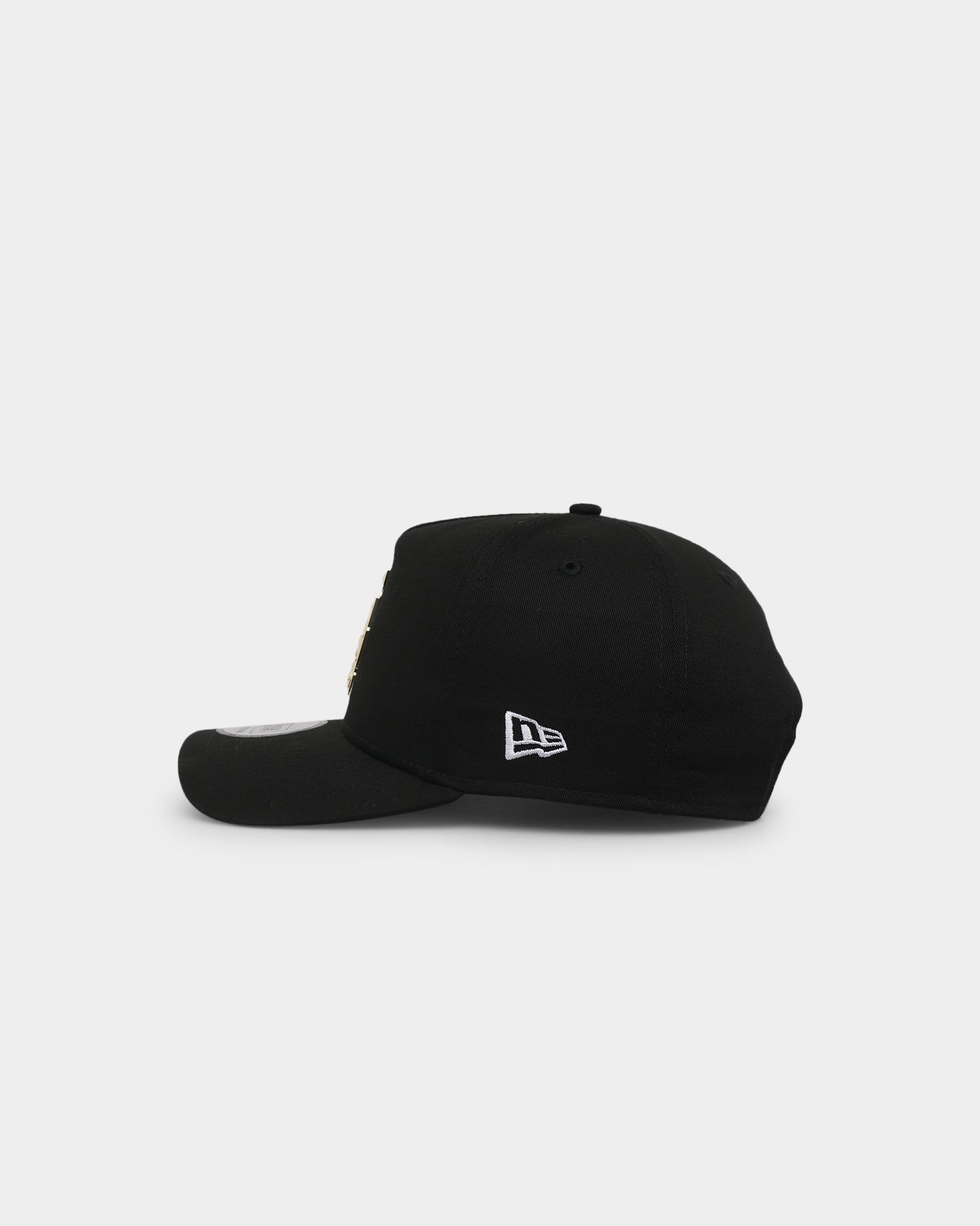 New Era Los Angeles Dodgers 'Fractured Metal' Badge 9FORTY K-Frame Snapback Black sold by Culture Kings product image thumbnail 4