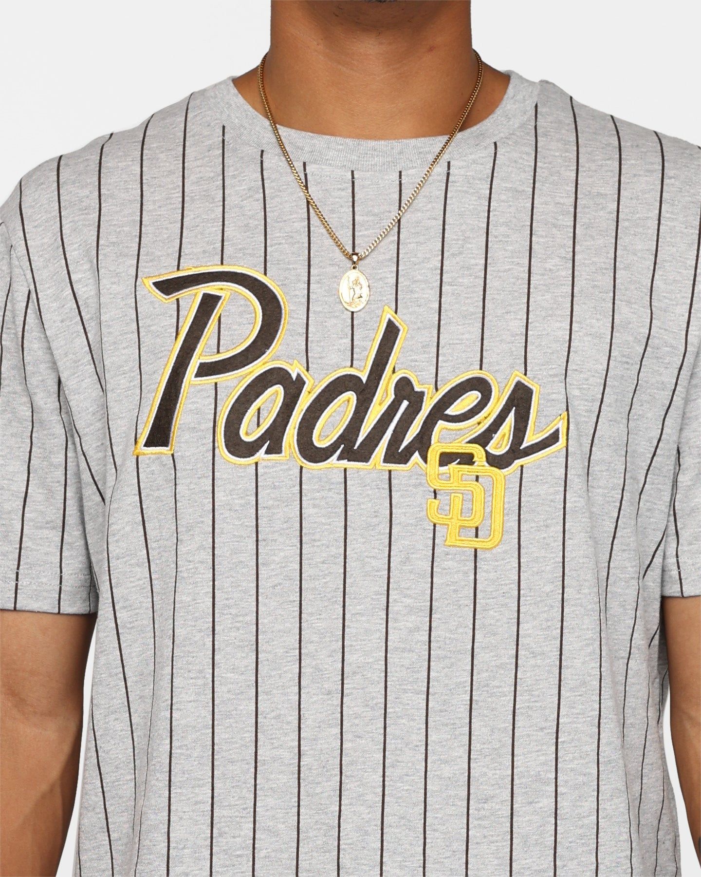 New Era San Diego Padres Pinstripe T-Shirt Grey sold by Culture Kings product image thumbnail 4