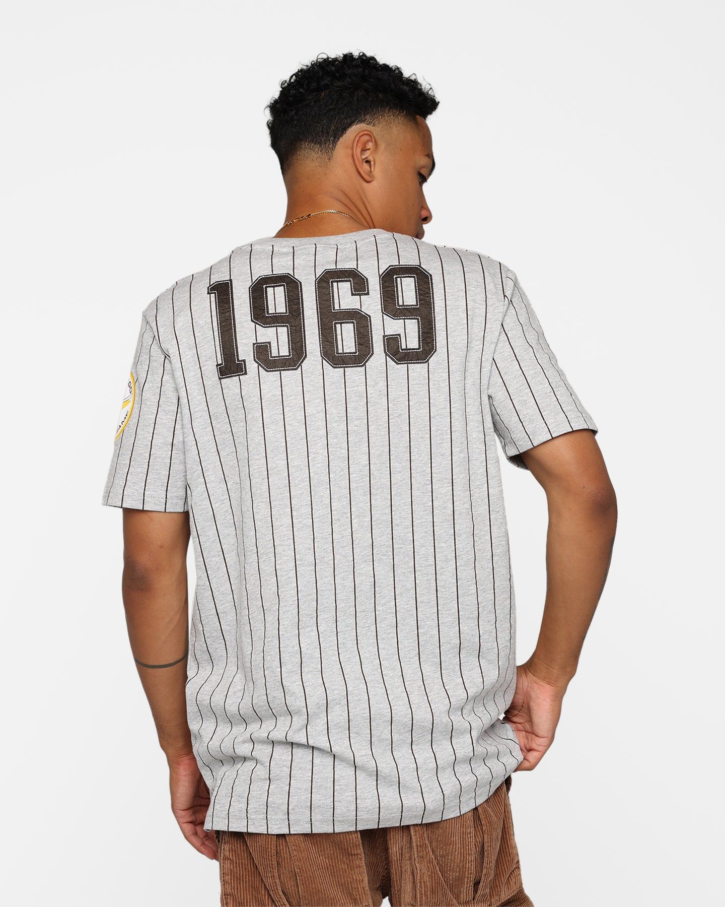 New Era San Diego Padres Pinstripe T-Shirt Grey sold by Culture Kings product image thumbnail 2