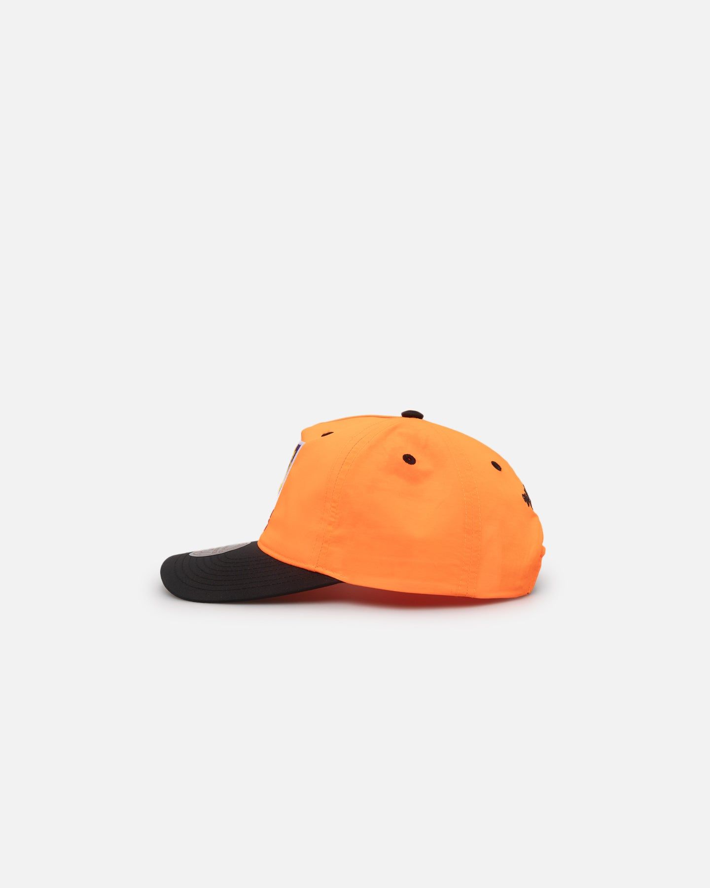Mitchell & Ness Phoenix Suns Nylon Deadstock 2-Tone Snapback Bright Orange/Black sold by Culture Kings product image thumbnail 4