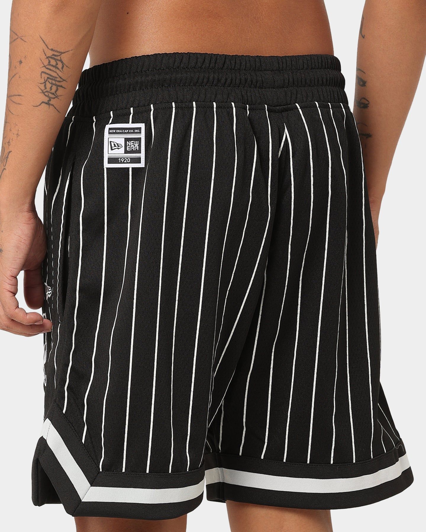 New Era New York Mets Mesh Short Black sold by Culture Kings product image thumbnail 8