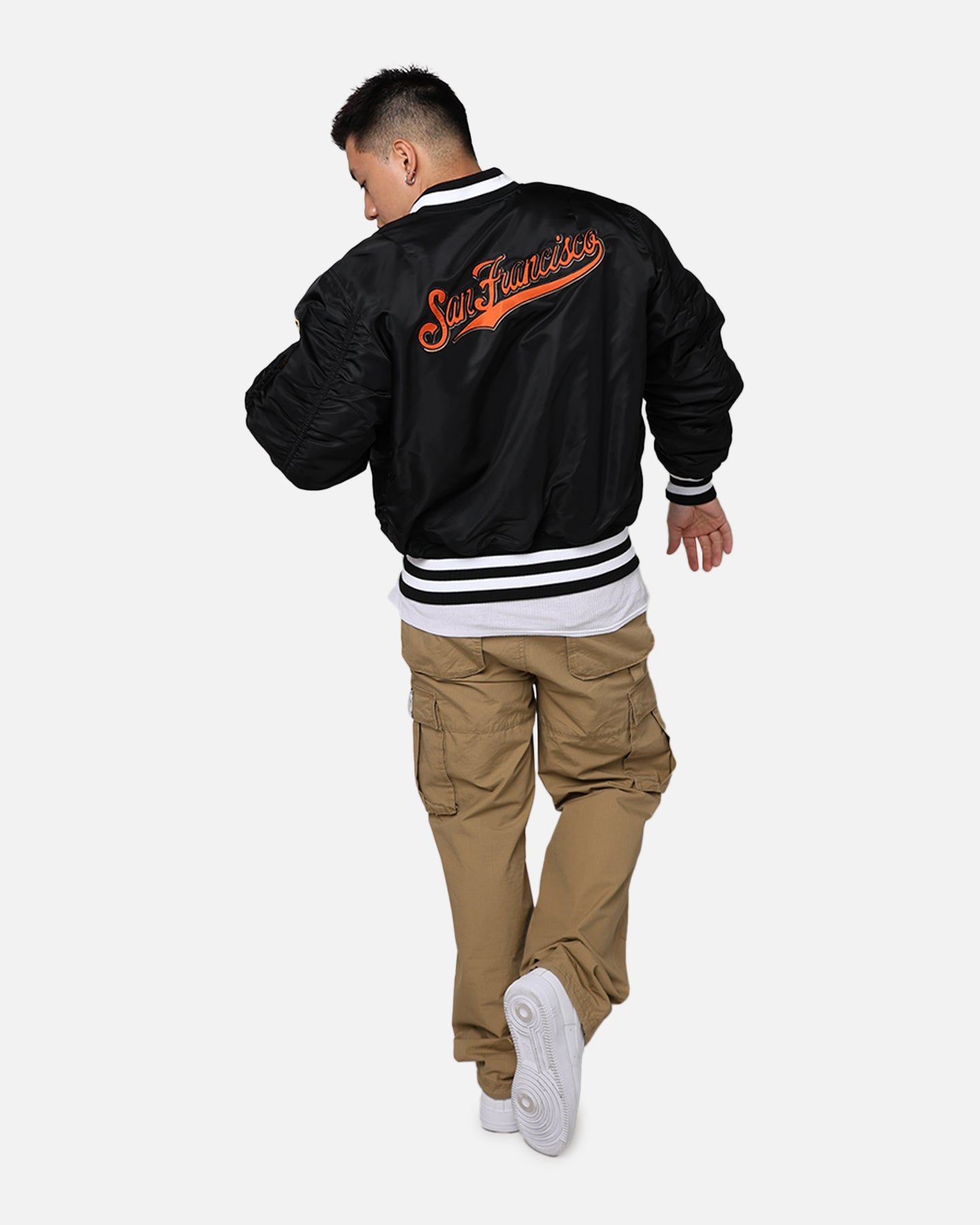New Era X Alpha Series X MLB San Francisco Giants MA-1 Bomber Jacket Black sold by Culture Kings product image thumbnail 3