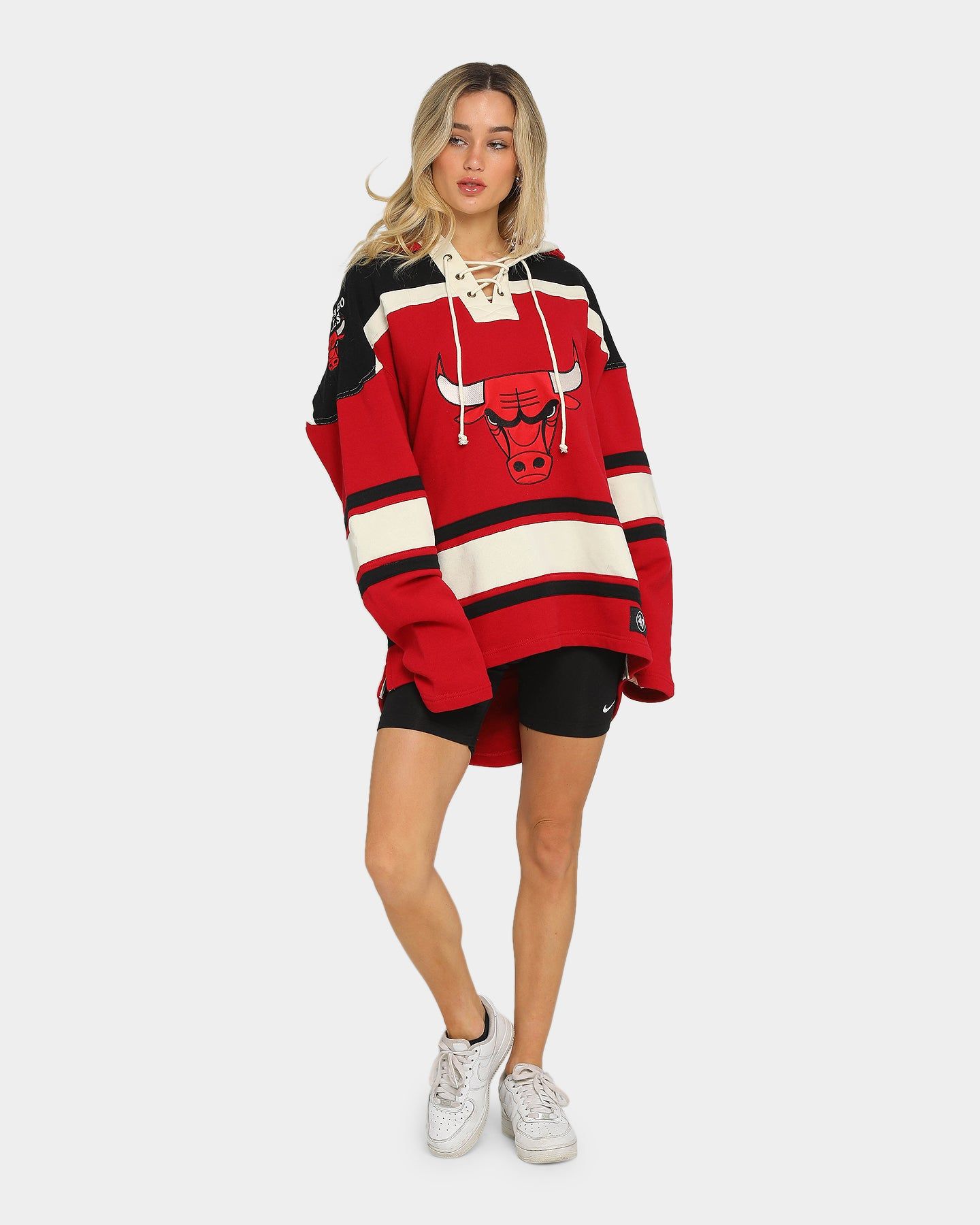 47 Brand Chicago Bulls Superior Lacer Hoodie Red sold by Culture Kings product image thumbnail 2