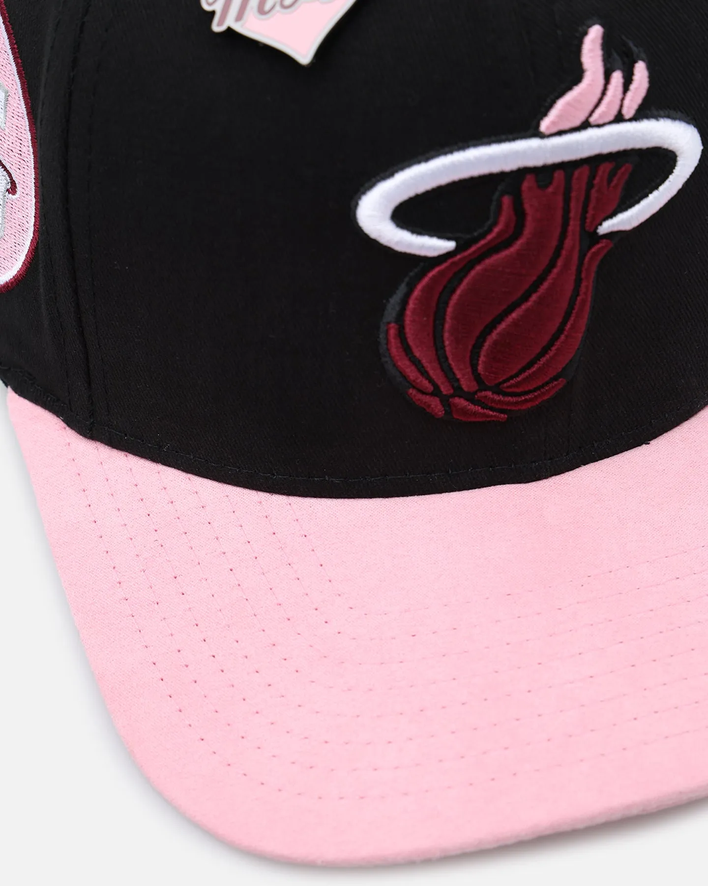 Mitchell & Ness Miami Heat 'Love & Devotion' Snapback Black/Pink sold by Culture Kings product image thumbnail 2