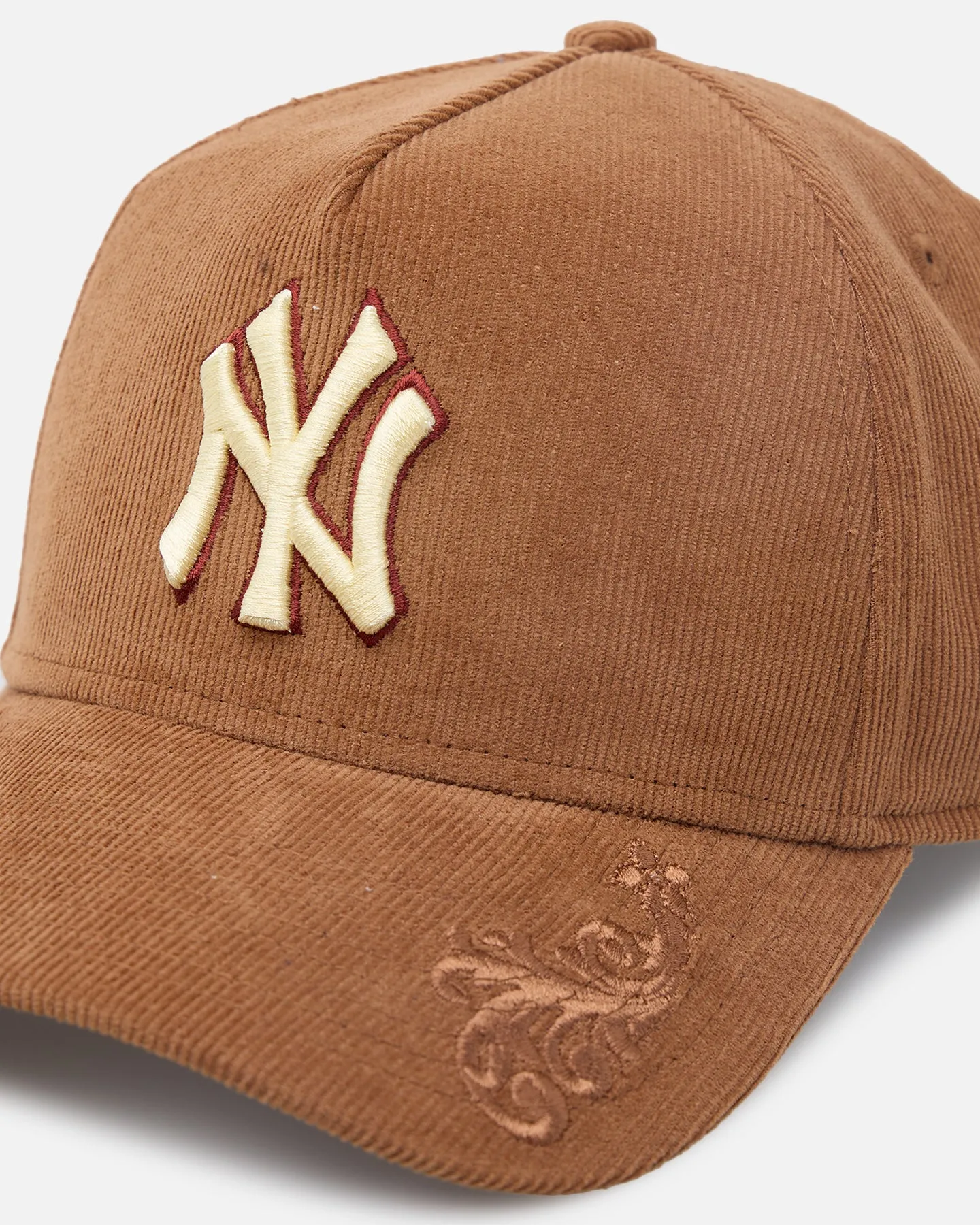 New Era New York Yankees 'Ornamental Corduroy' 9FORTY A-Frame Snapback Tan sold by Culture Kings product image thumbnail 2