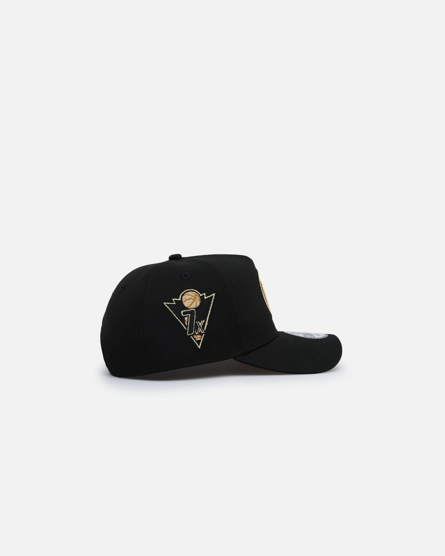 New Era Golden State Warriors 'NBA Gold Links' 9FORTY A-Frame Snapback Black/Gold sold by Culture Kings product image thumbnail 4