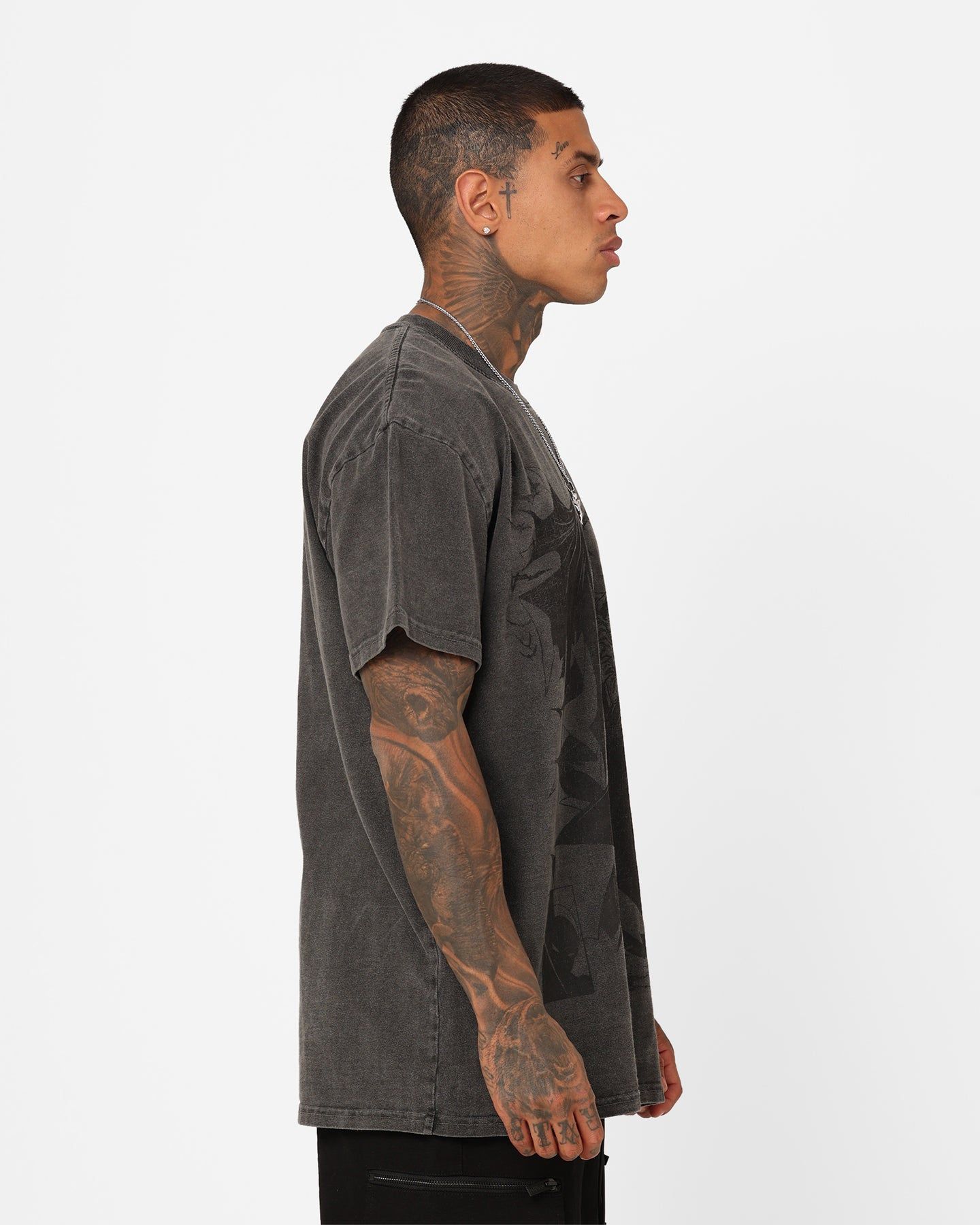 Goat Crew X DC Batman Issue #423 Noir Heavyweight Vintage T-Shirt Black Wash sold by Culture Kings product image thumbnail 5