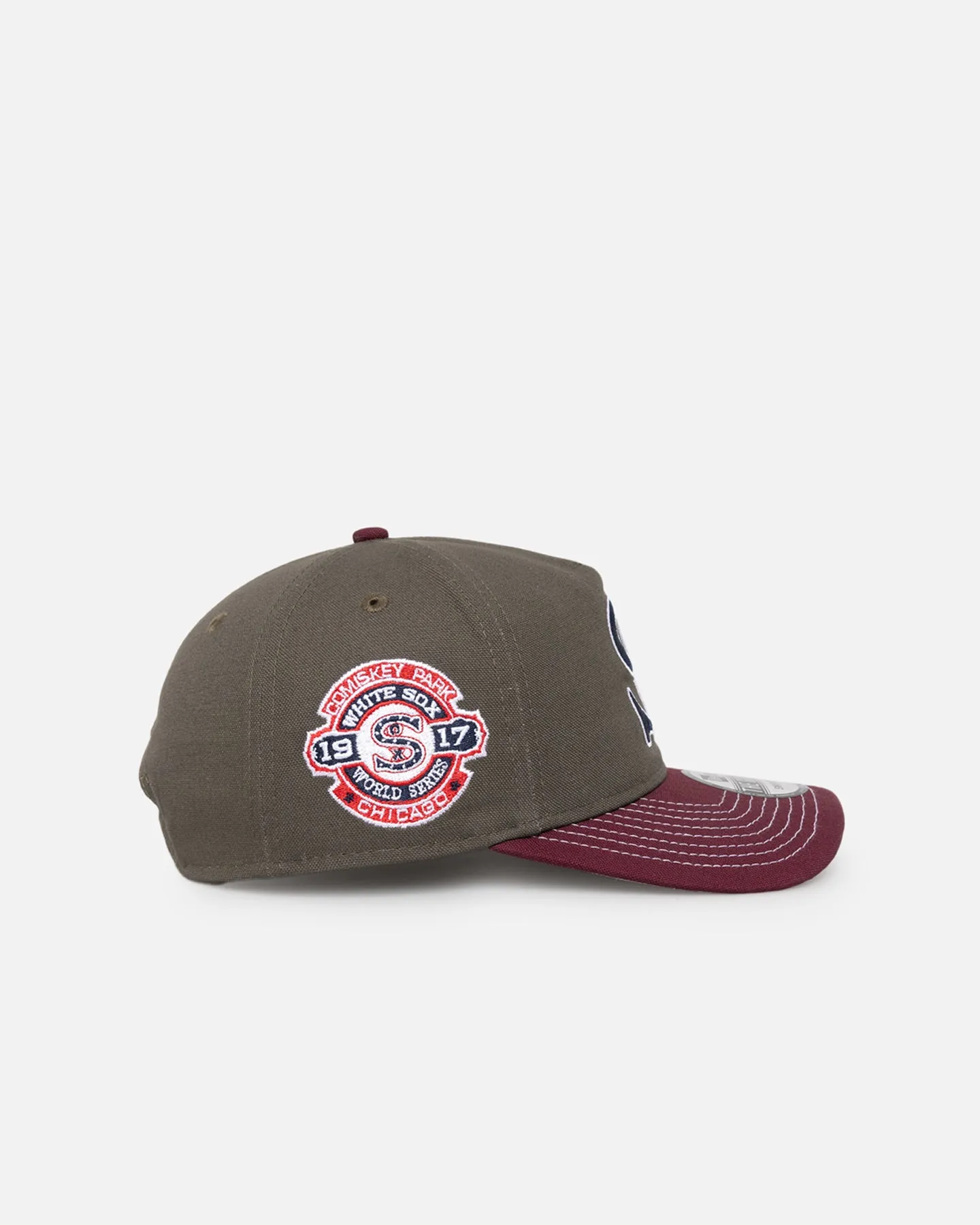 New Era Chicago White Sox 'Contrast Visor' Pre-Curved Golfer Snapback Moss/Maroon sold by Culture Kings product image thumbnail 3
