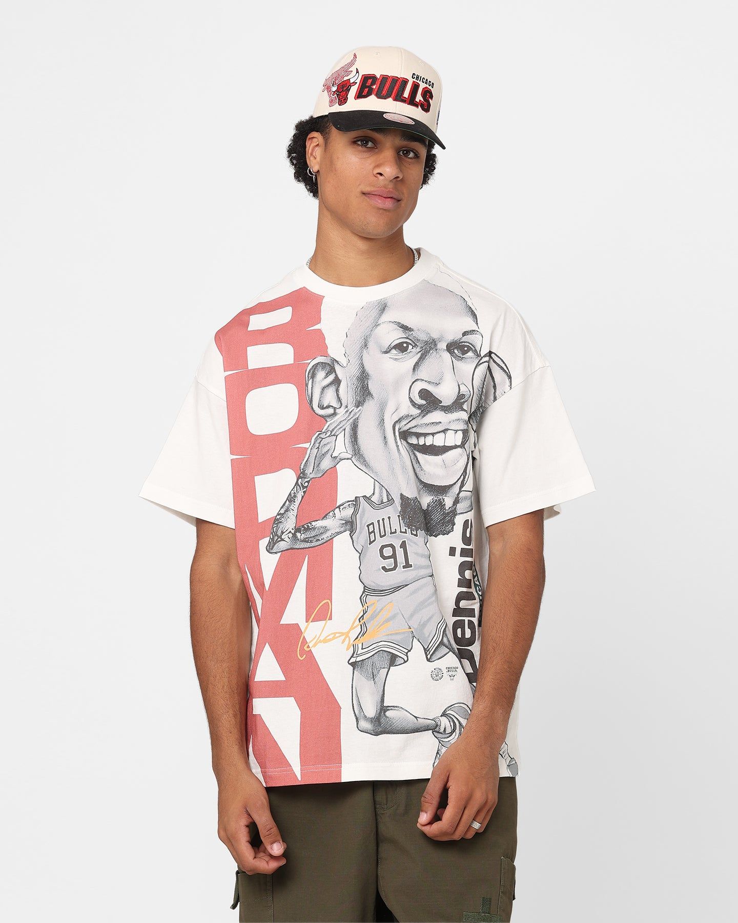 Mitchell & Ness Chicago Bulls Dennis Rodman Blockade T-Shirt Vintage White sold by Culture Kings