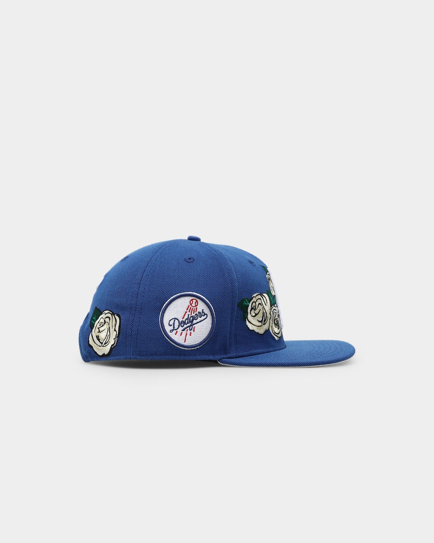 Pro Standard Los Angeles Dodgers Roses Snapback Dark Blue sold by Culture Kings product image thumbnail 3