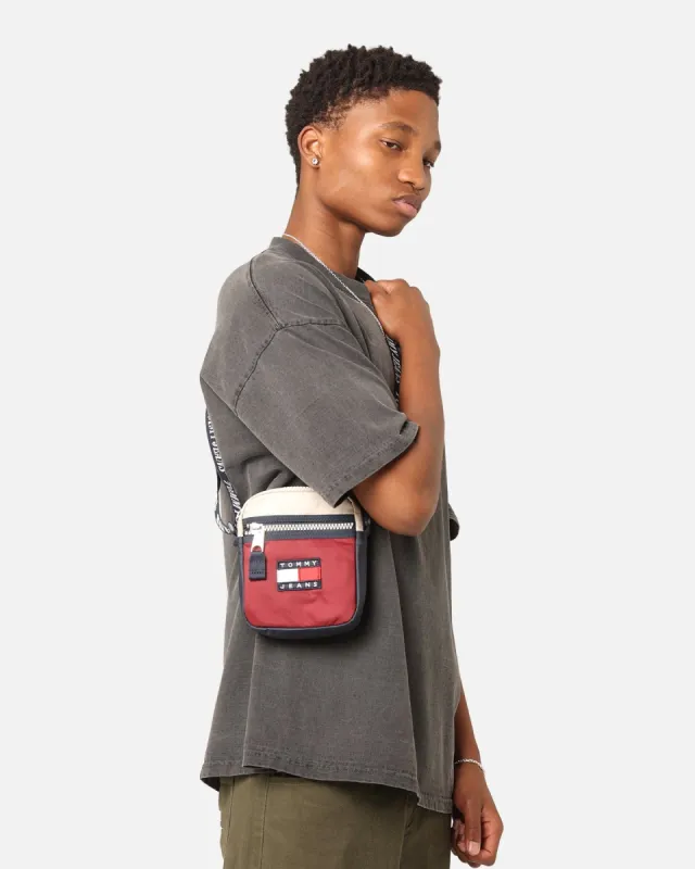 Tommy Jeans Heritage Reporter Bag Winter Corporate sold by Culture Kings