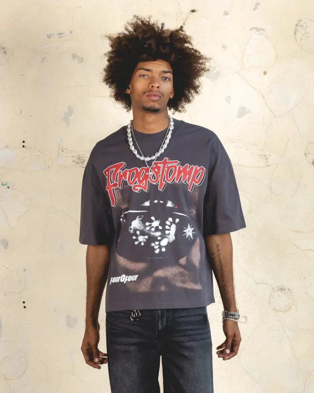 404 Frogstomp Cropped T-Shirt Charcoal sold by Culture Kings