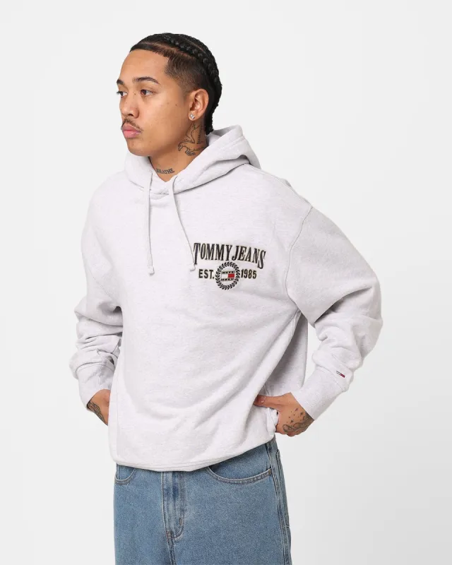 Tommy Jeans Relaxed Luxe Hoodie Silver Grey Heather made by Culture Kings