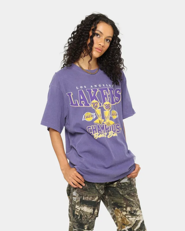 Mitchell & Ness Los Angeles Lakers Vintage Champs Trophy T-Shirt Faded Purple sold by Culture Kings
