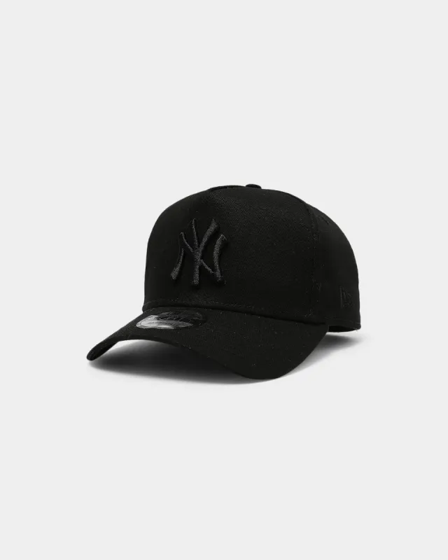 New Era New York Yankees 9FORTY K-Frame Snapback Black/Black sold by Culture Kings