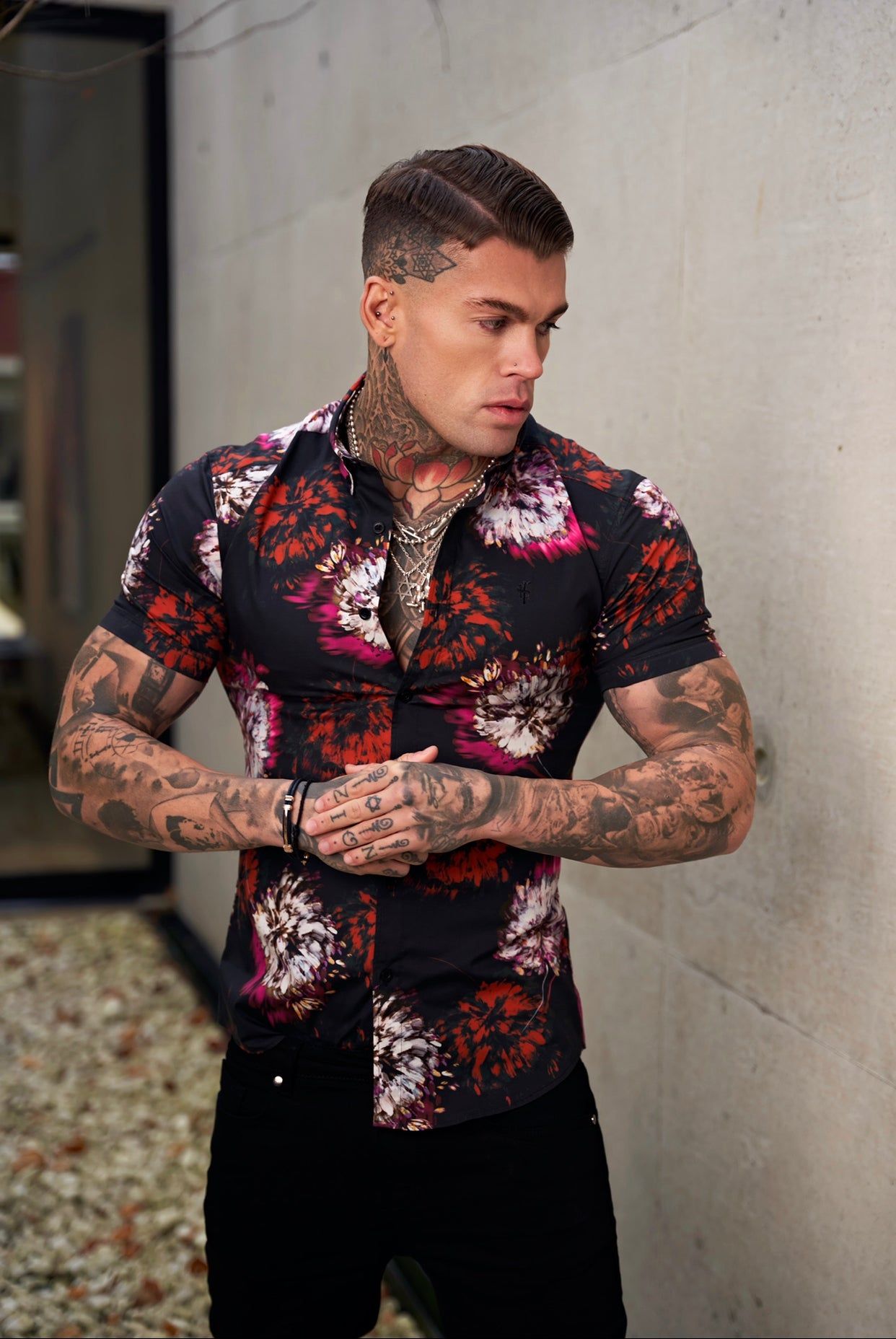 Father Sons Super Slim Stretch Black with Red / Pink Blurred Flower Print Short Sleeve with Button Down Collar - FS845 sold by Father Sons product image thumbnail 3