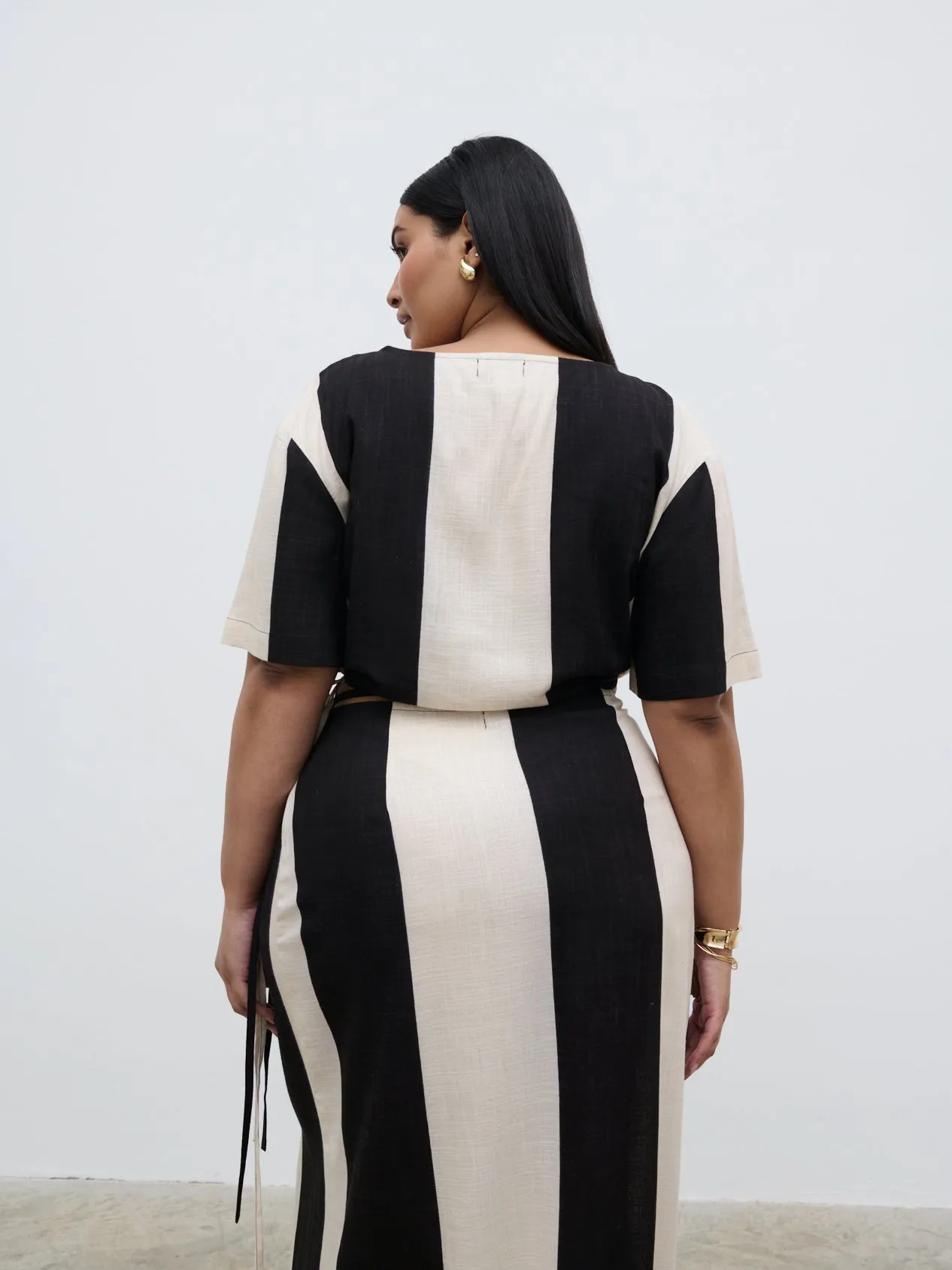 Chaya Printed Wrap Top Curve - Cream and Black sold by Pretty Lavish product image thumbnail 2