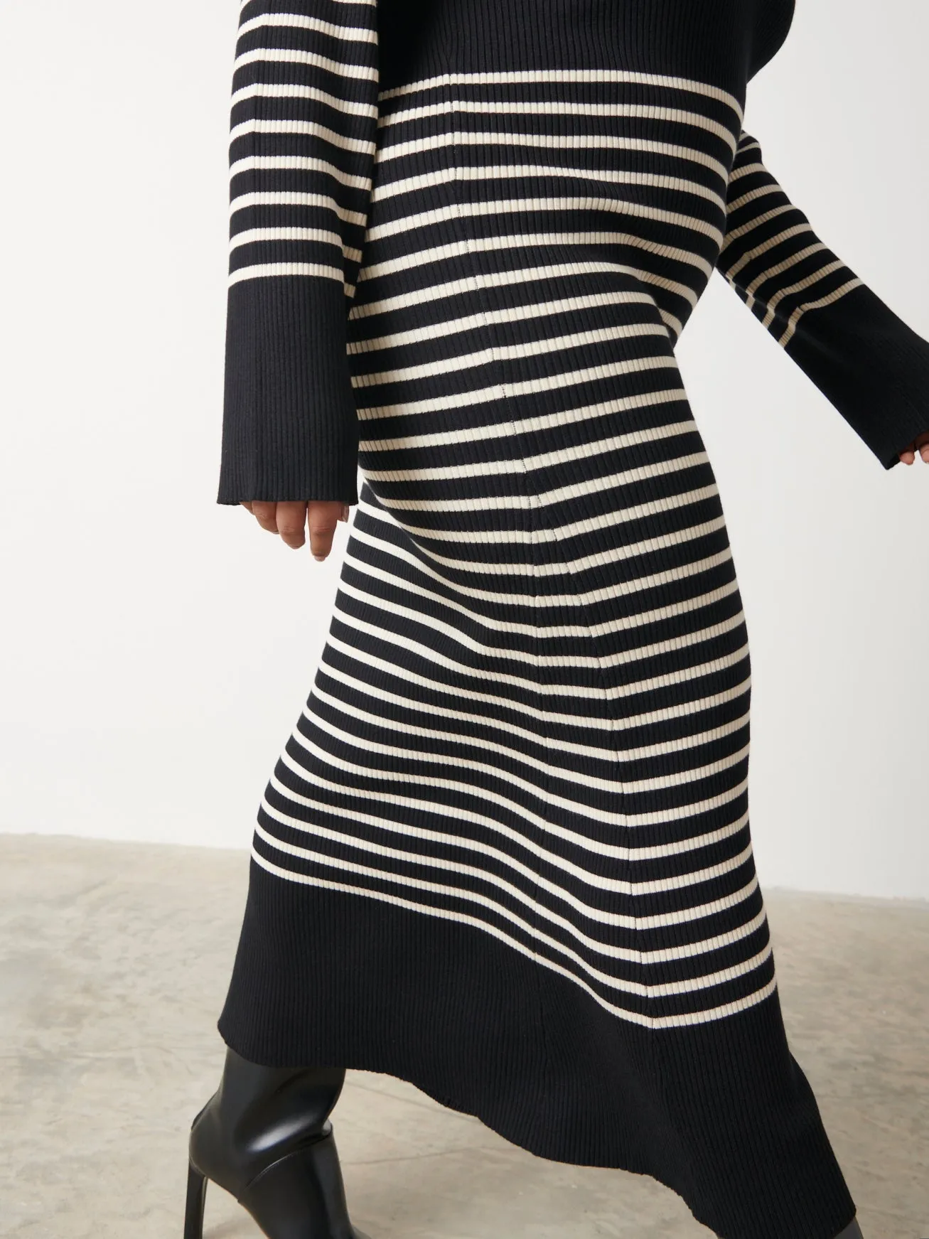 Vanessa Stripped Knit Dress Curve - Black and White Stripe sold by Pretty Lavish product image thumbnail 4