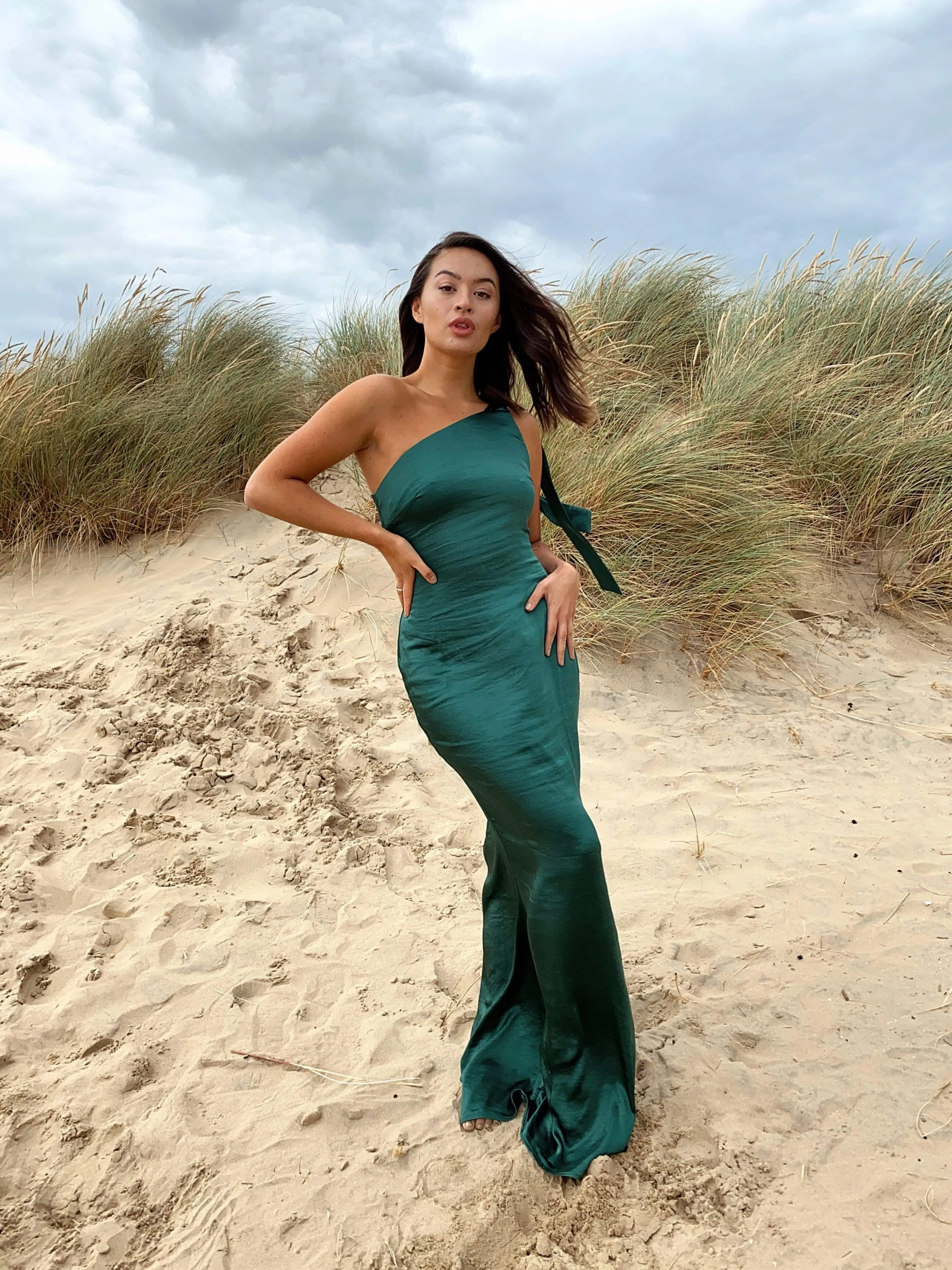 Amelia Maxi Tie Dress - Matte Emerald Green sold by Pretty Lavish product image thumbnail 4