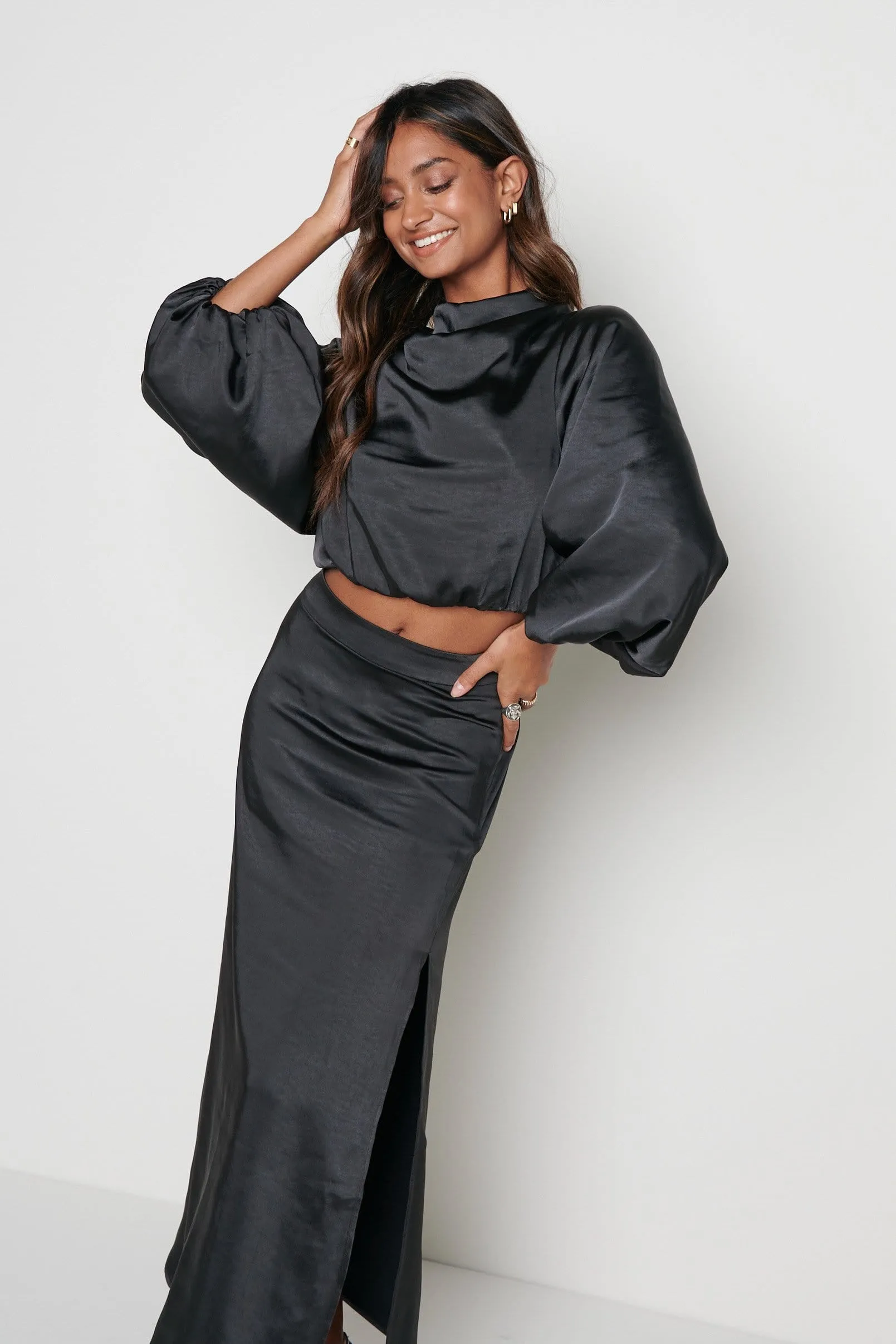 Yasmin Balloon Sleeve Crop Blouse - Black sold by Pretty Lavish product image thumbnail 3