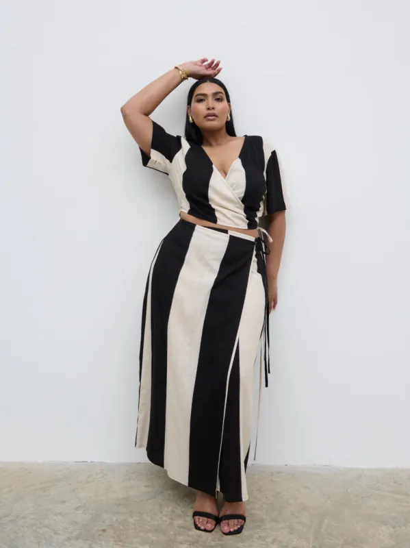 Chaya Printed Wrap Midaxi Skirt Curve - Cream and Black sold by Pretty Lavish
