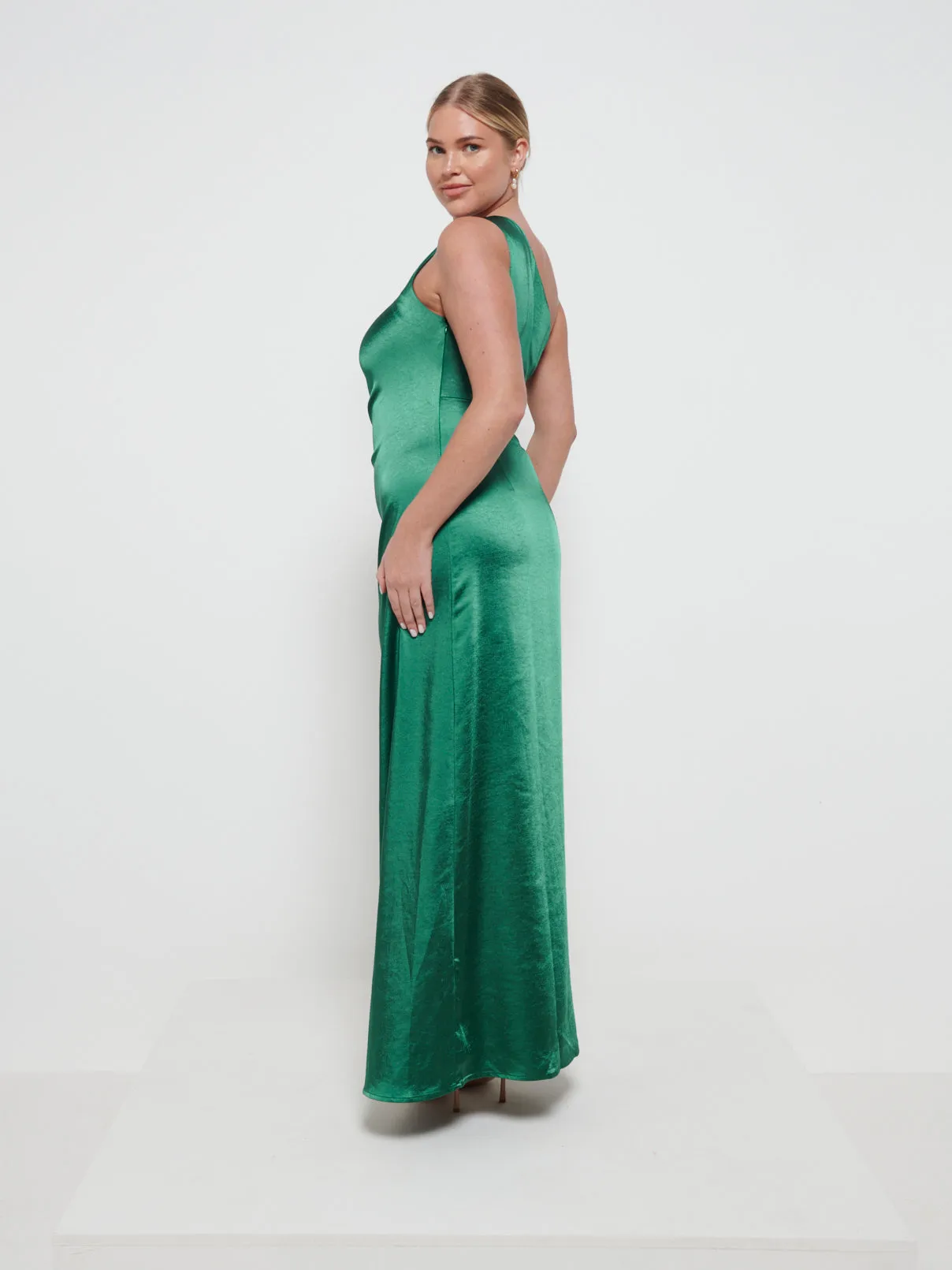 Amelia Ruched Maxi Bridesmaid Dress - Matte Emerald sold by Pretty Lavish product image thumbnail 4