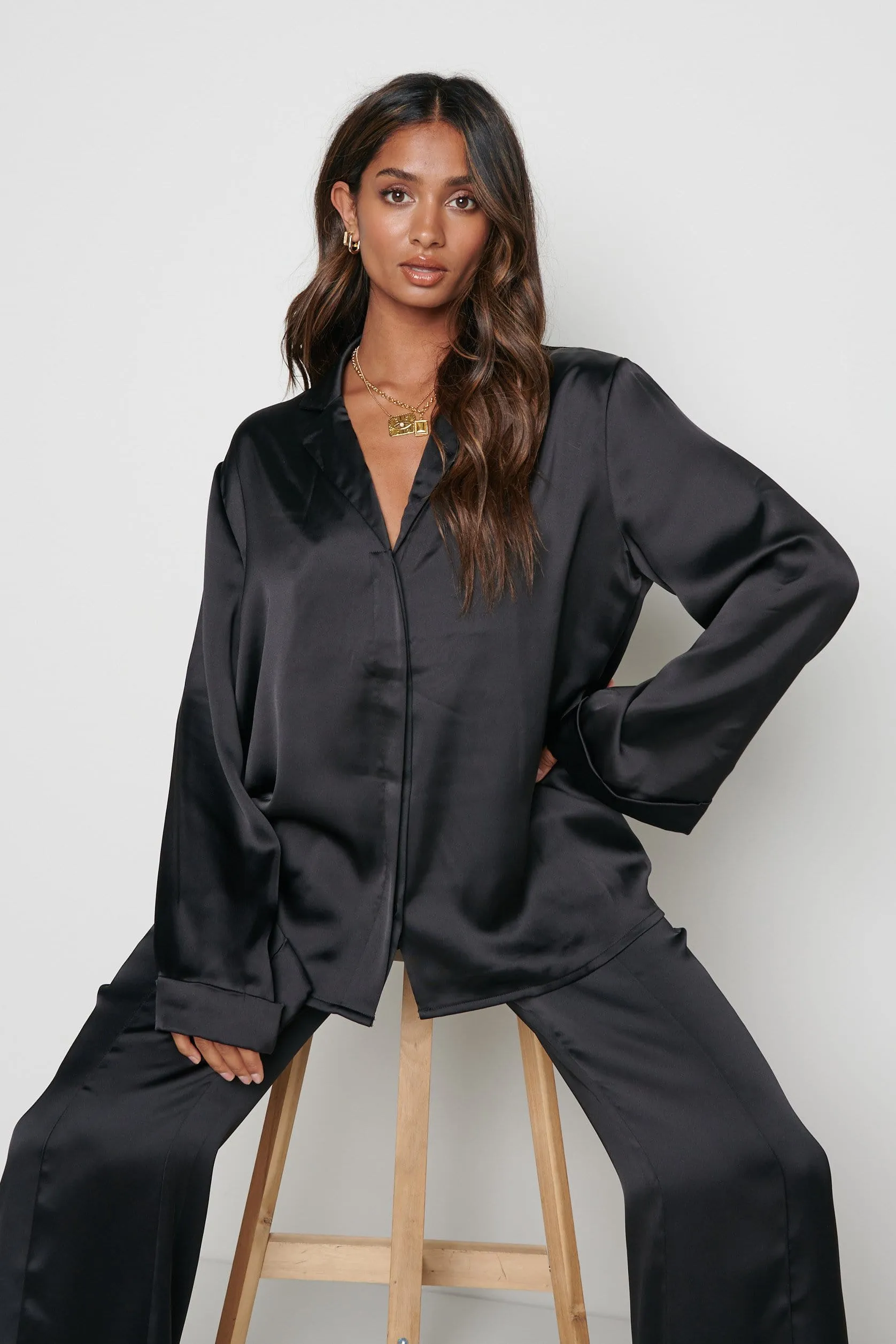 Hailee Relaxed Blouse - Black sold by Pretty Lavish product image thumbnail 4