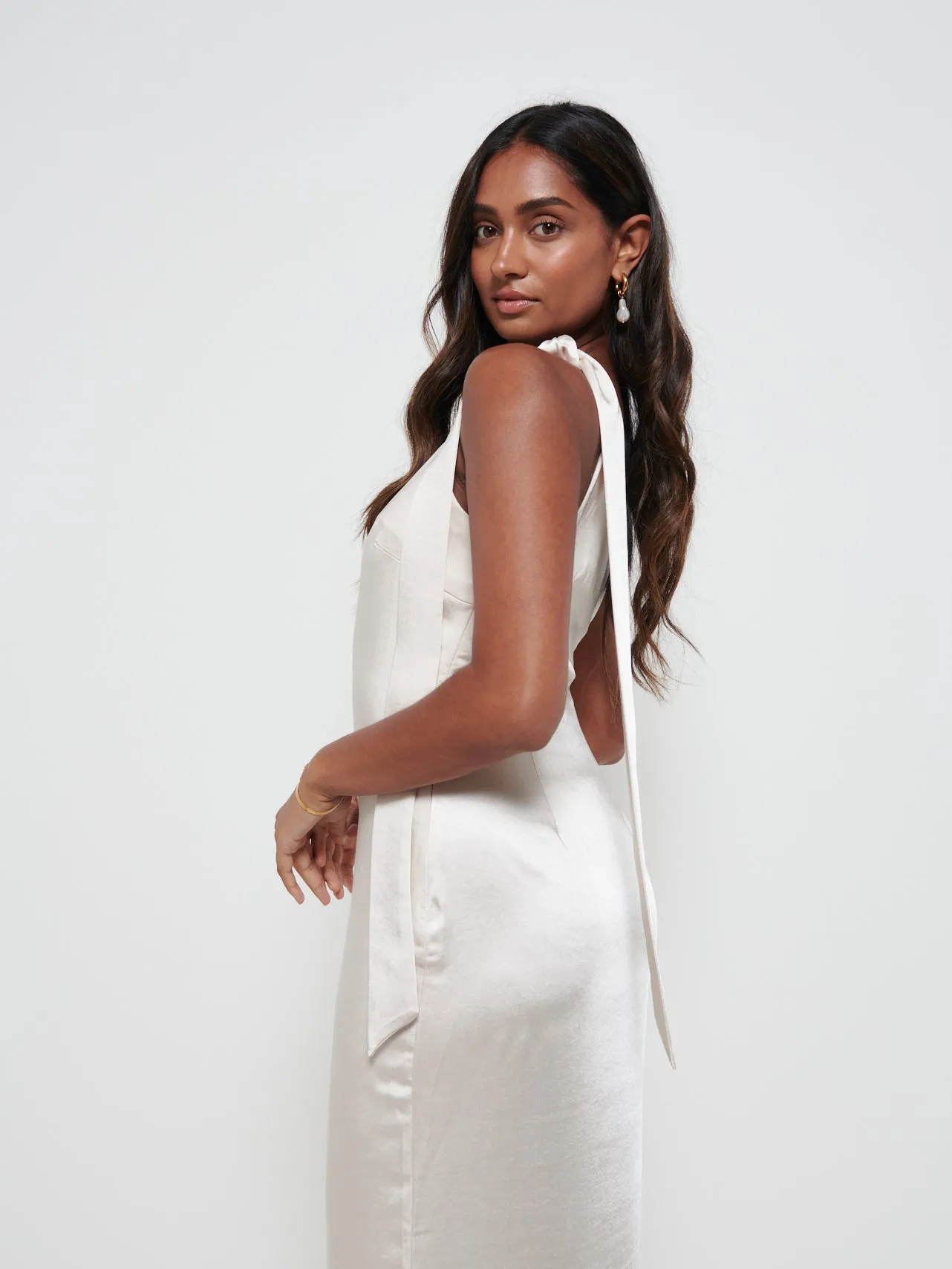 Amelia Tie Maxi Bridesmaid Dress - Matte Champagne sold by Pretty Lavish product image thumbnail 4