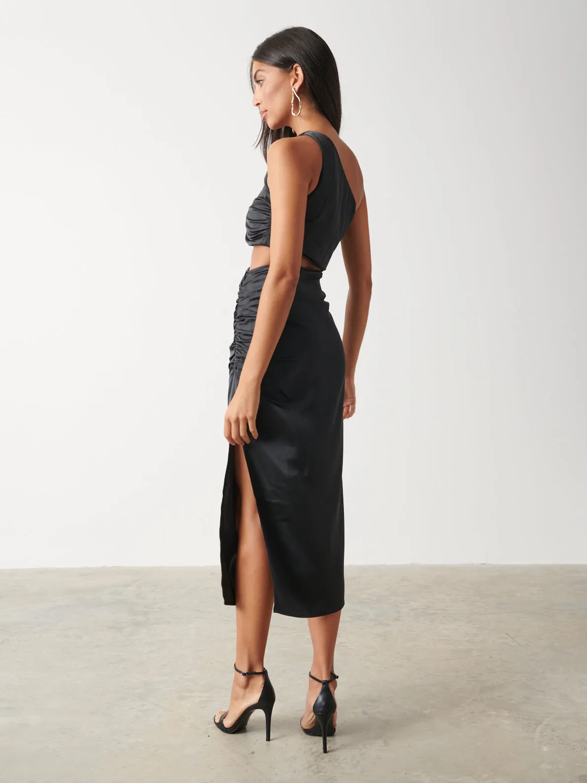 Sachi Cut Out Ruched Midaxi Dress - Black sold by Pretty Lavish product image thumbnail 4