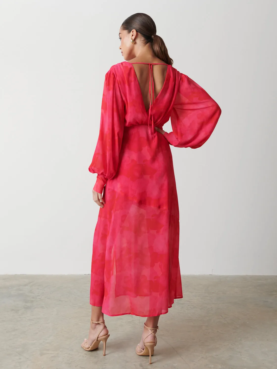 Lilianna Backless Balloon Sleeve Printed Dress - Pink and Red Watercolour sold by Pretty Lavish product image thumbnail 3